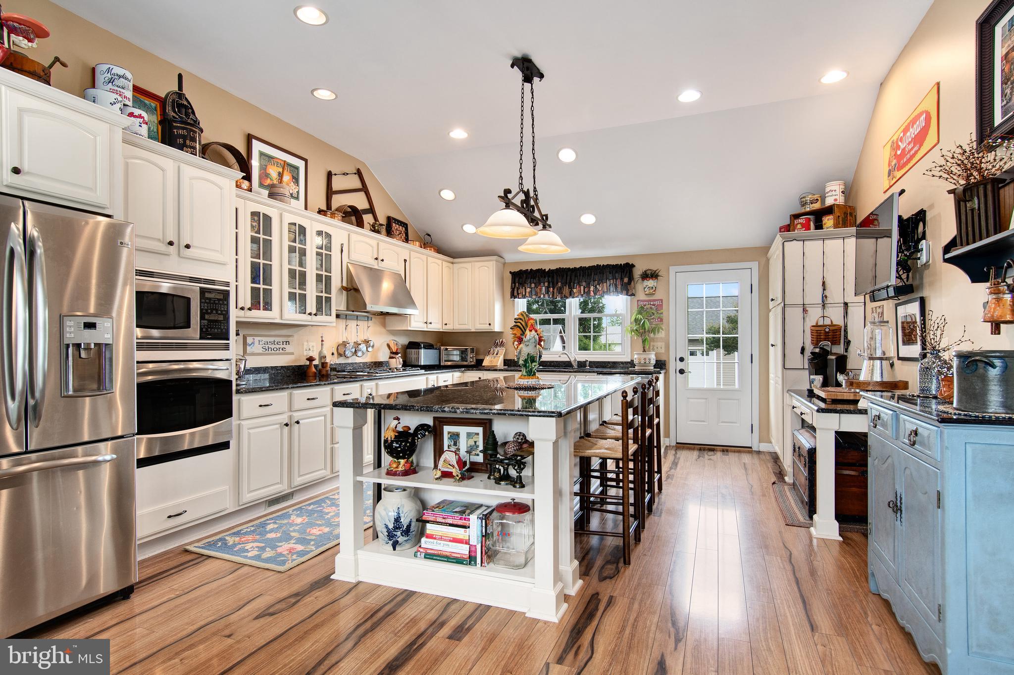 BAY CITY - Residential