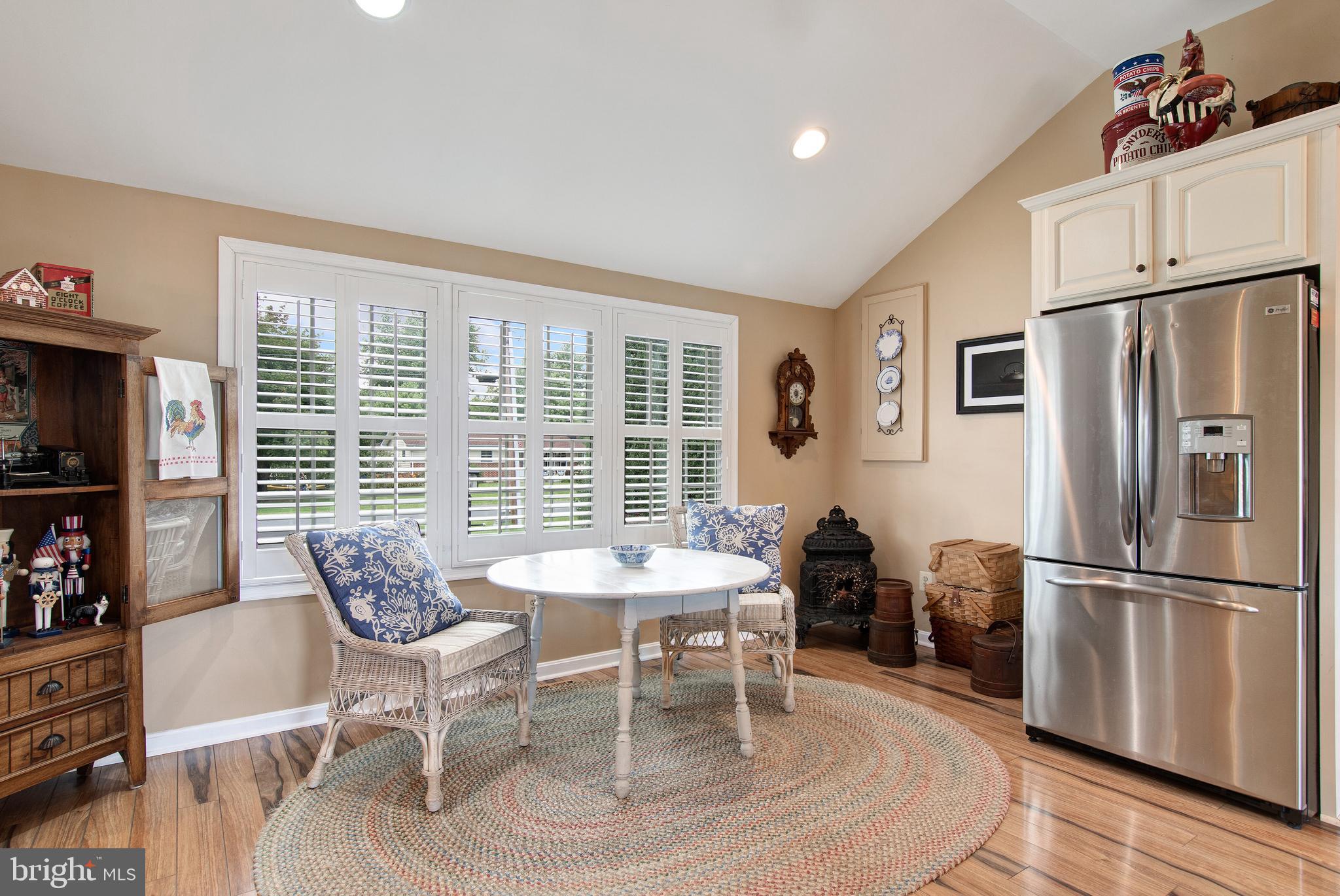 BAY CITY - Residential