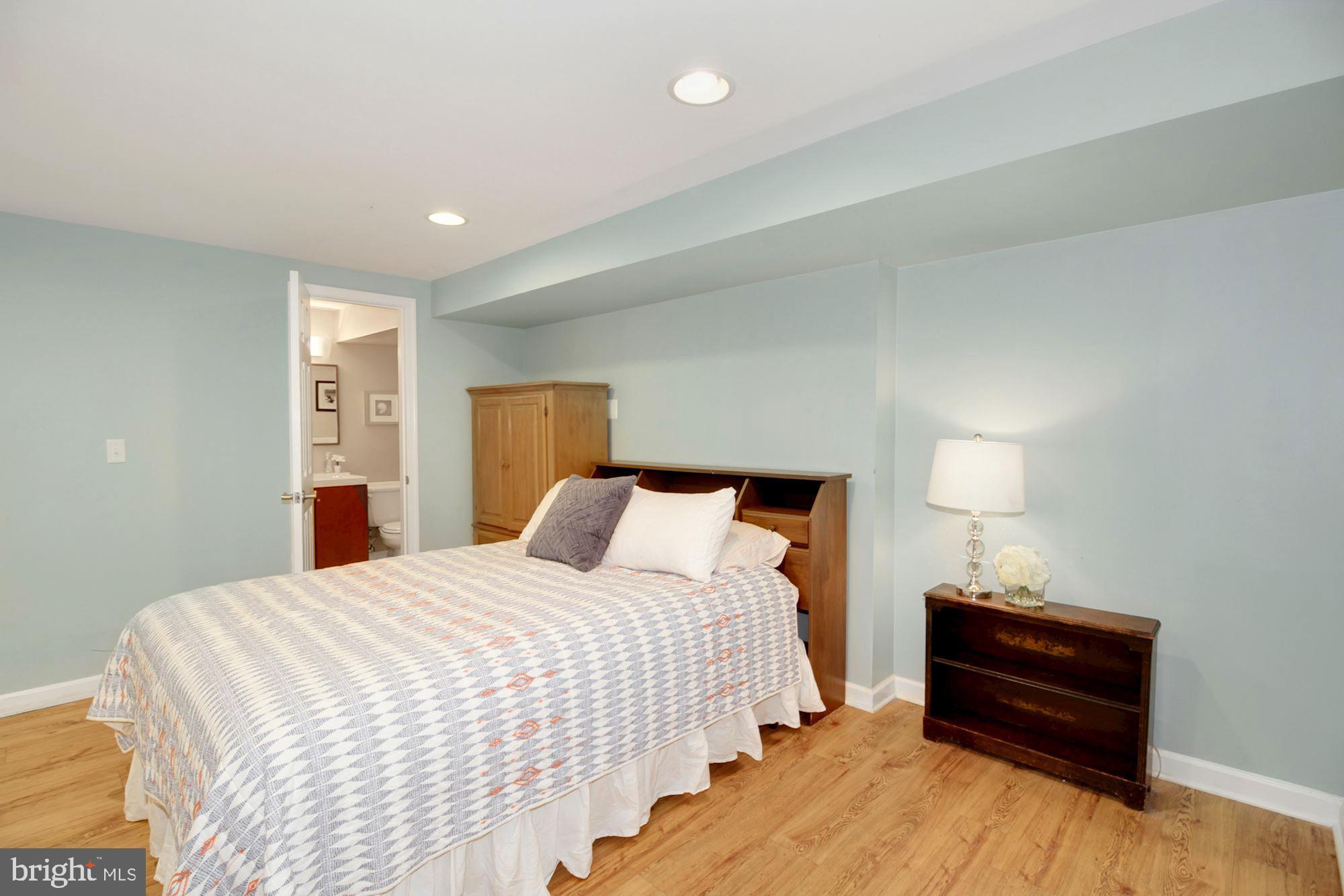 RAINTREE - Residential