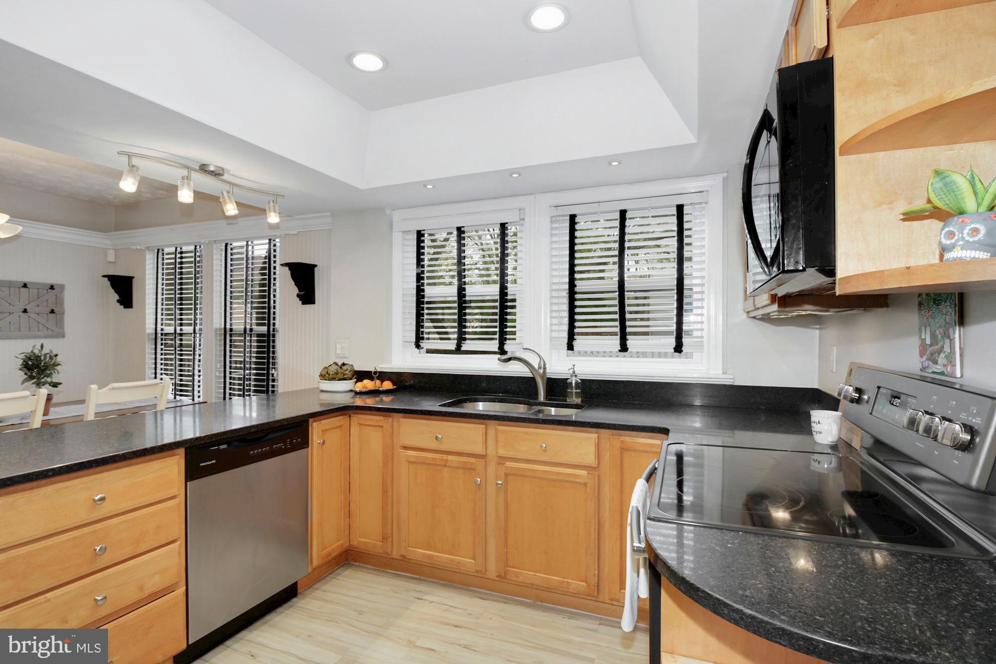 RAINTREE - Residential