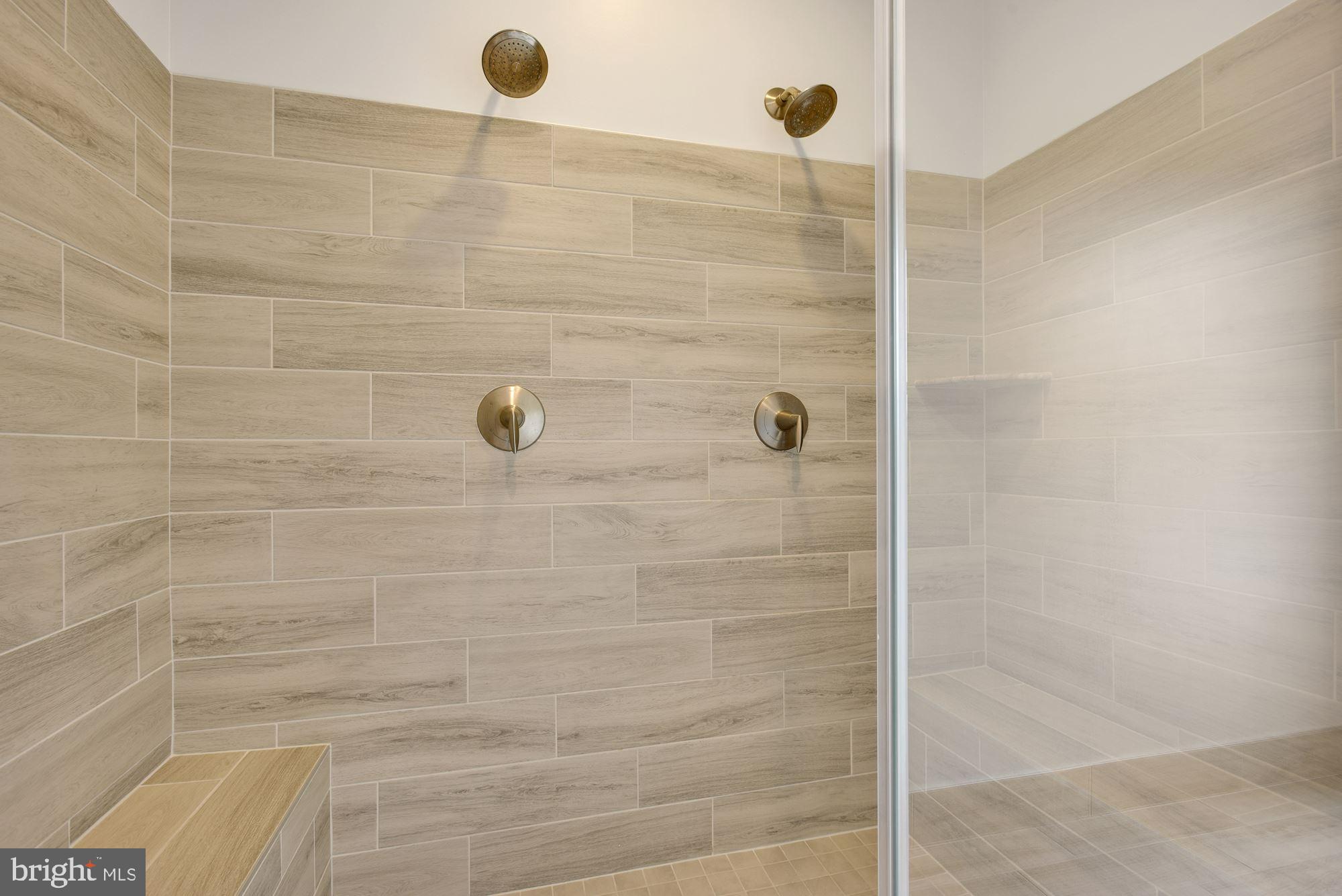 GARDEN DISTRICT AT BRAMBLETON TOWN CENTER - Residential Lease