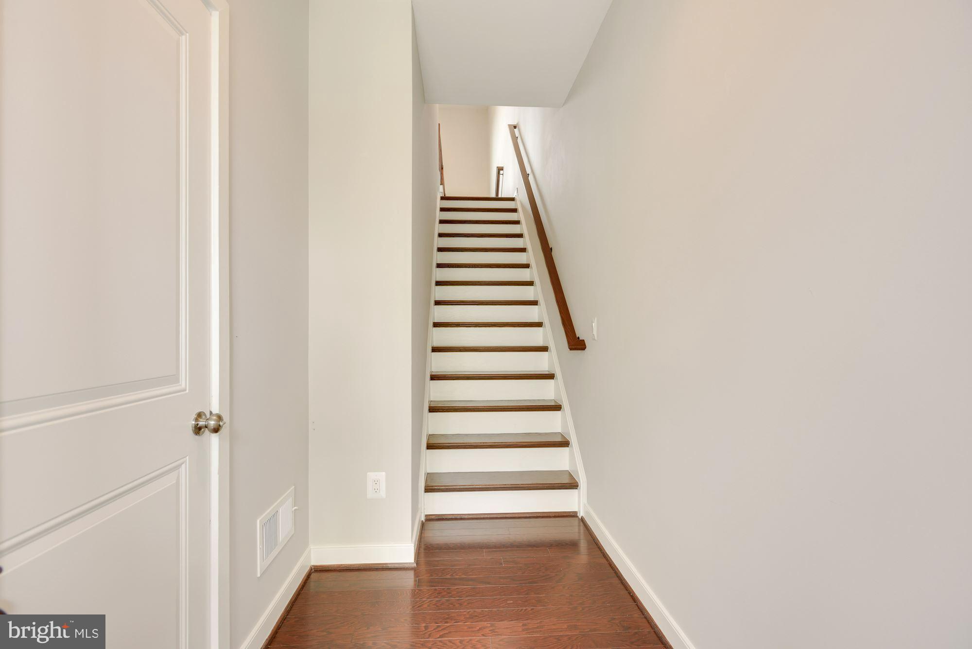 GARDEN DISTRICT AT BRAMBLETON TOWN CENTER - Residential Lease