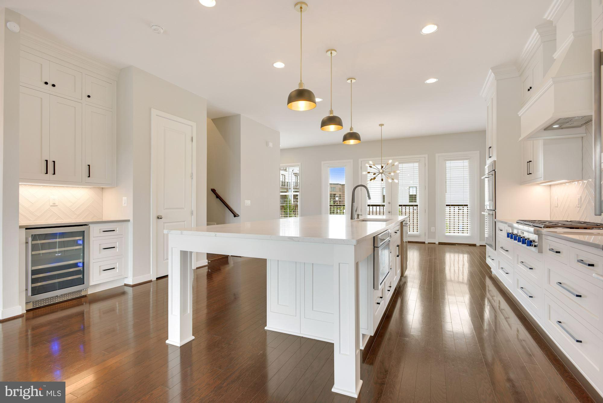 GARDEN DISTRICT AT BRAMBLETON TOWN CENTER - Residential Lease