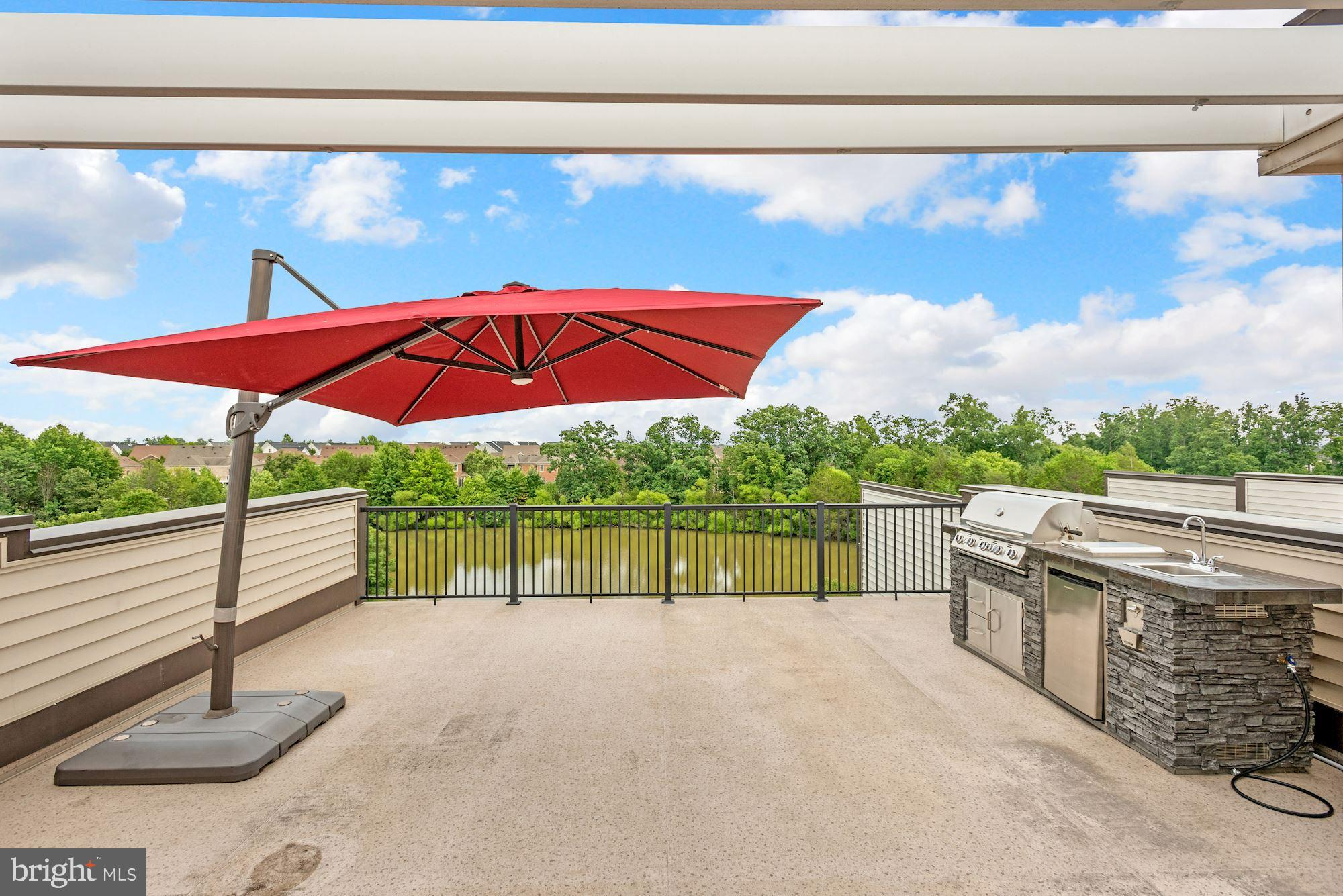 GARDEN DISTRICT AT BRAMBLETON TOWN CENTER - Residential Lease