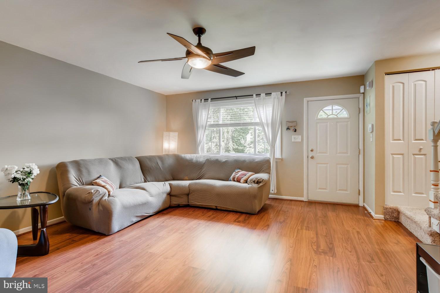 DOUBLE ROCK TOWNHOUSES - Residential