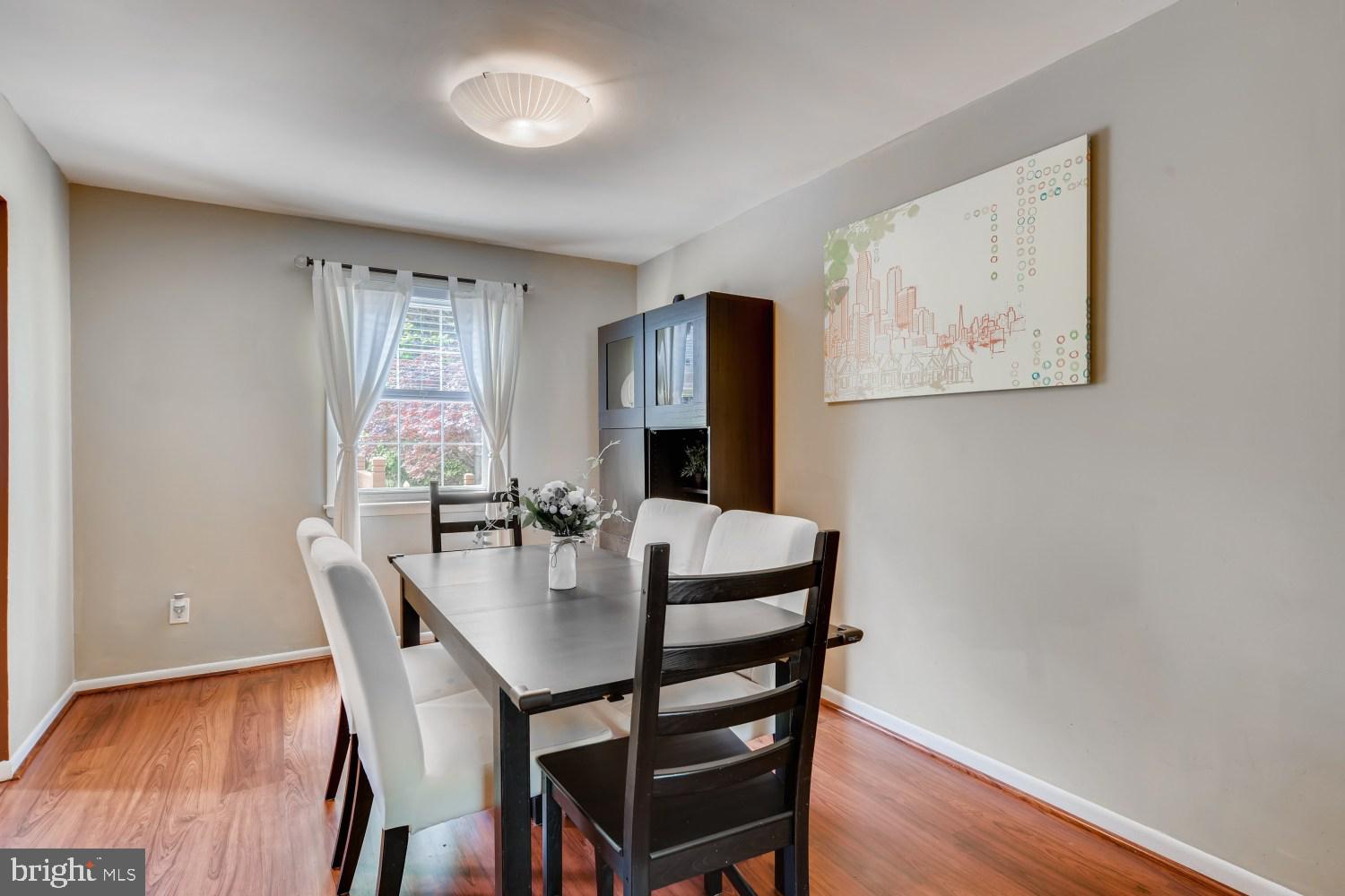 DOUBLE ROCK TOWNHOUSES - Residential