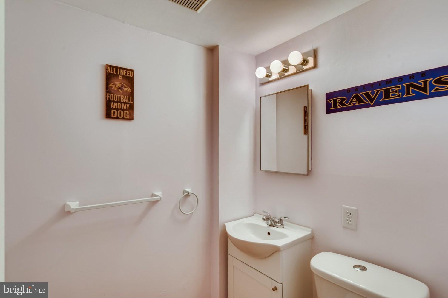 DOUBLE ROCK TOWNHOUSES - Residential