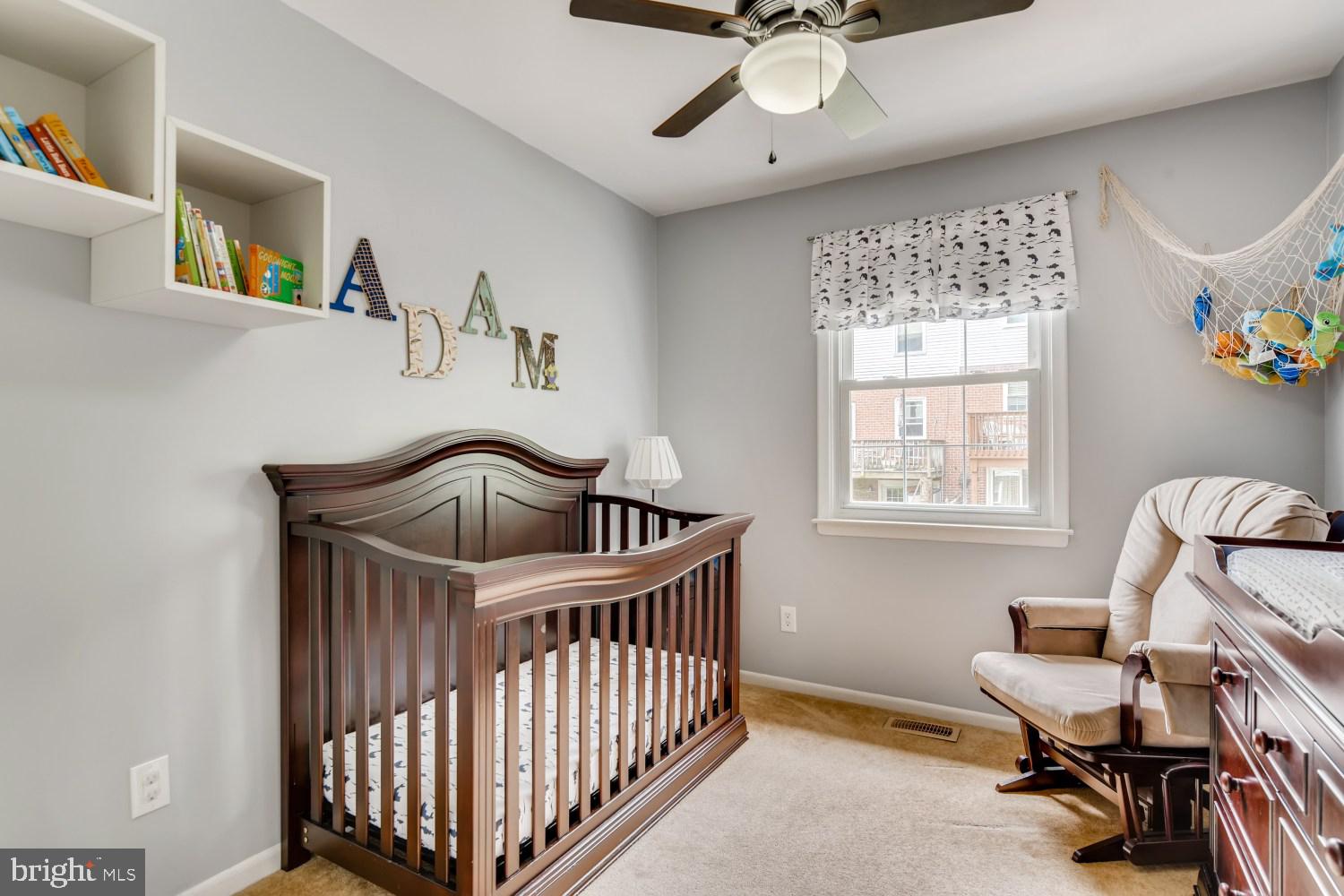 DOUBLE ROCK TOWNHOUSES - Residential