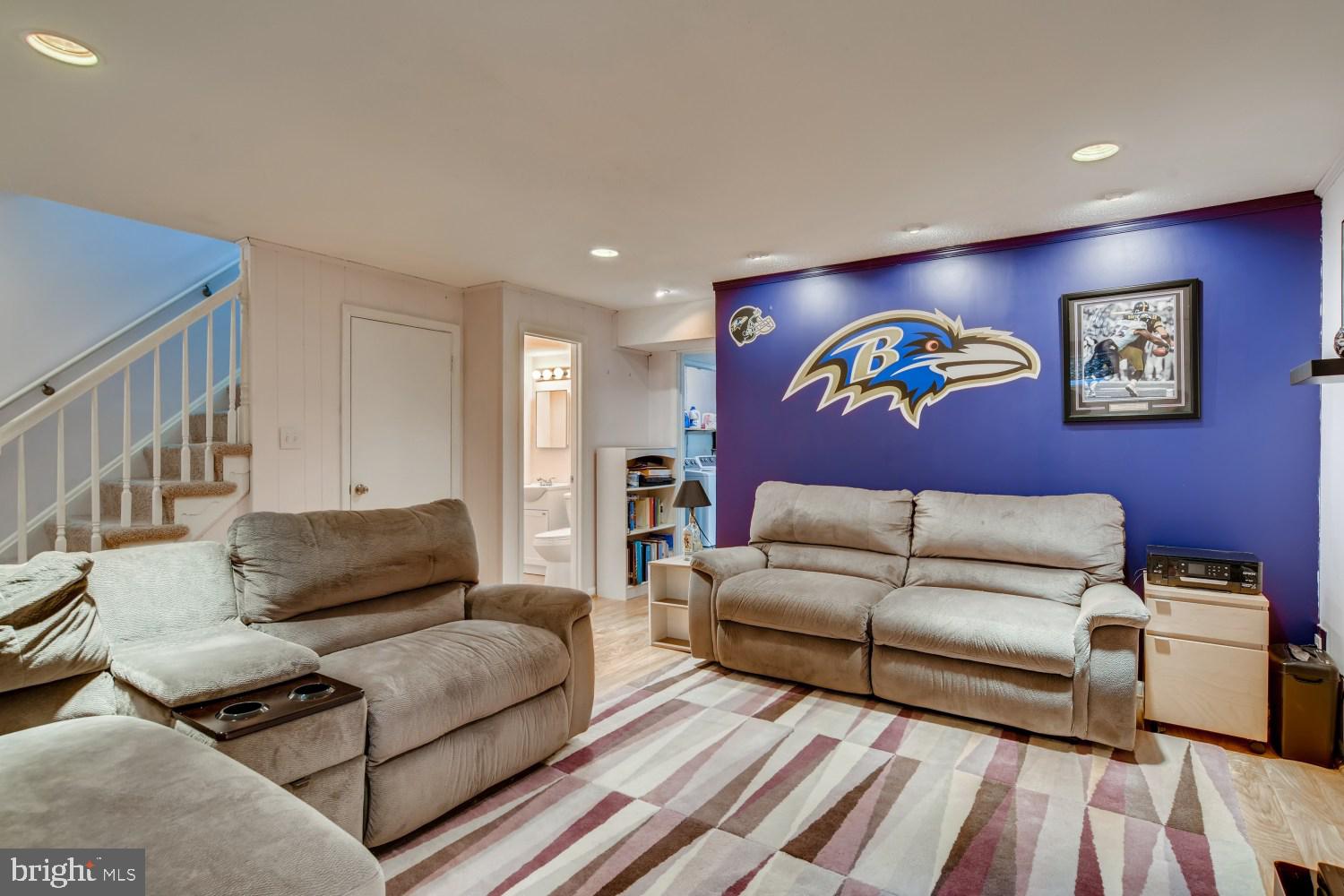 DOUBLE ROCK TOWNHOUSES - Residential