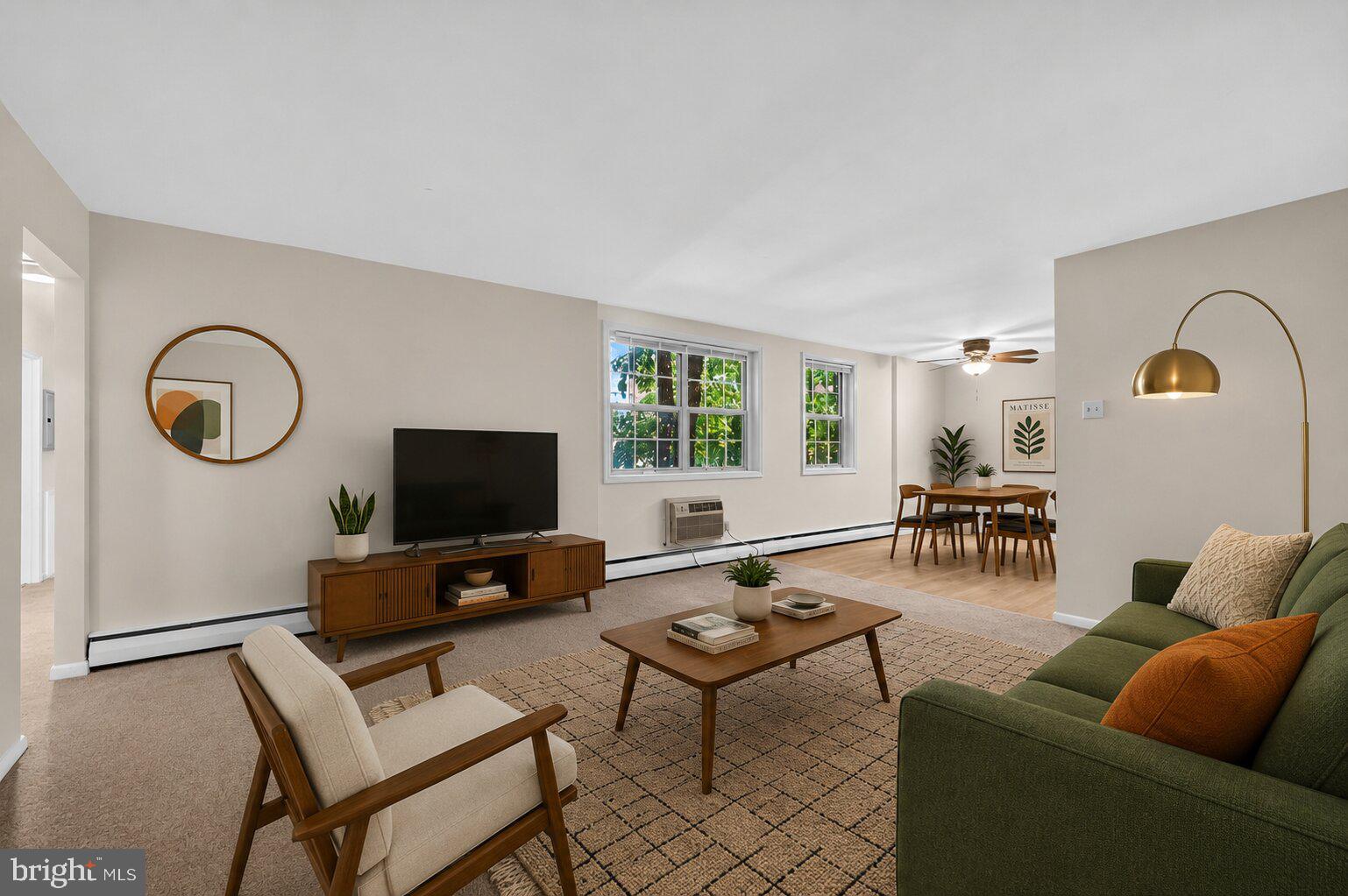 383 LAKESIDE ROAD 205