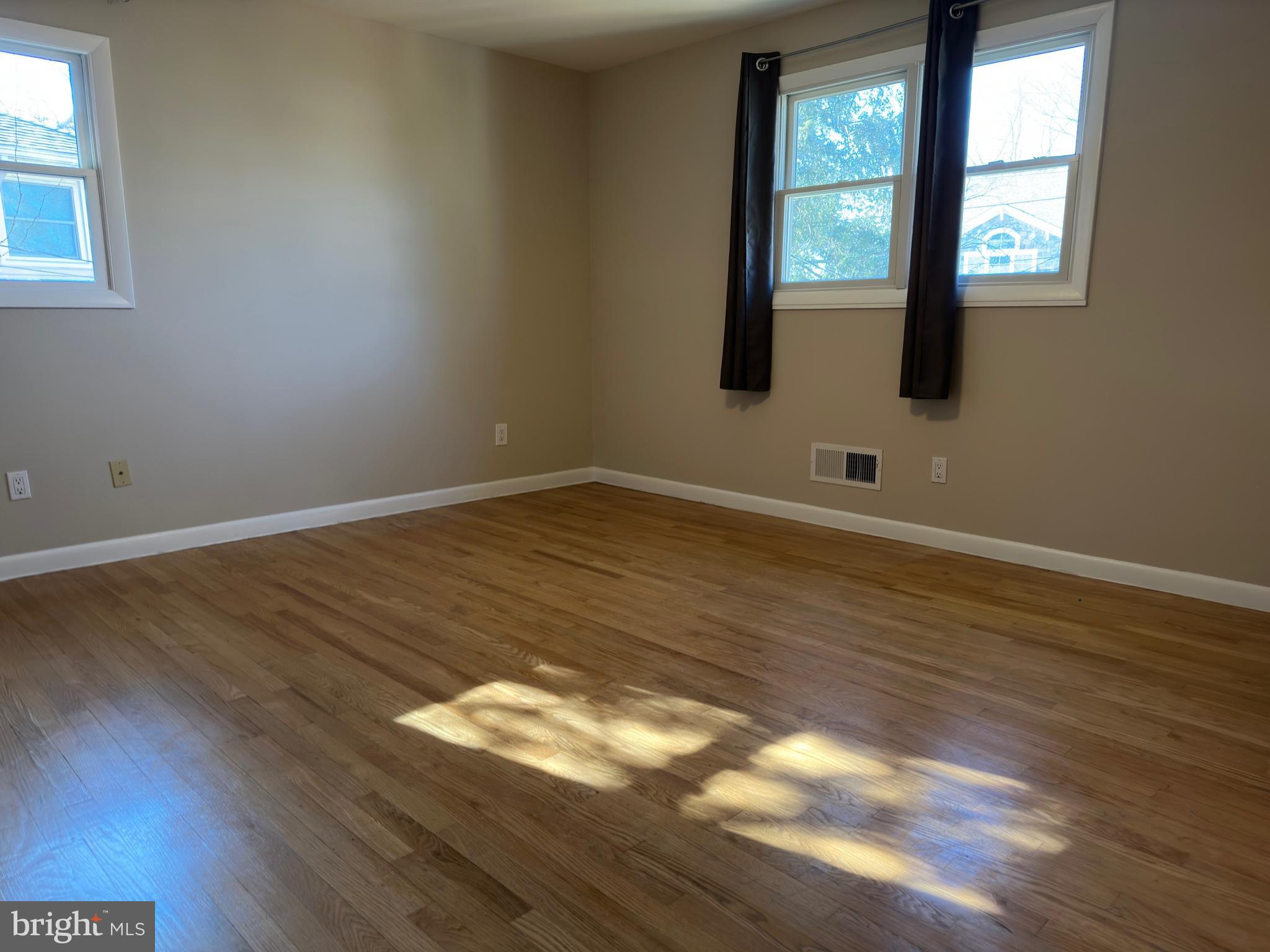 BRADMOOR - Residential Lease