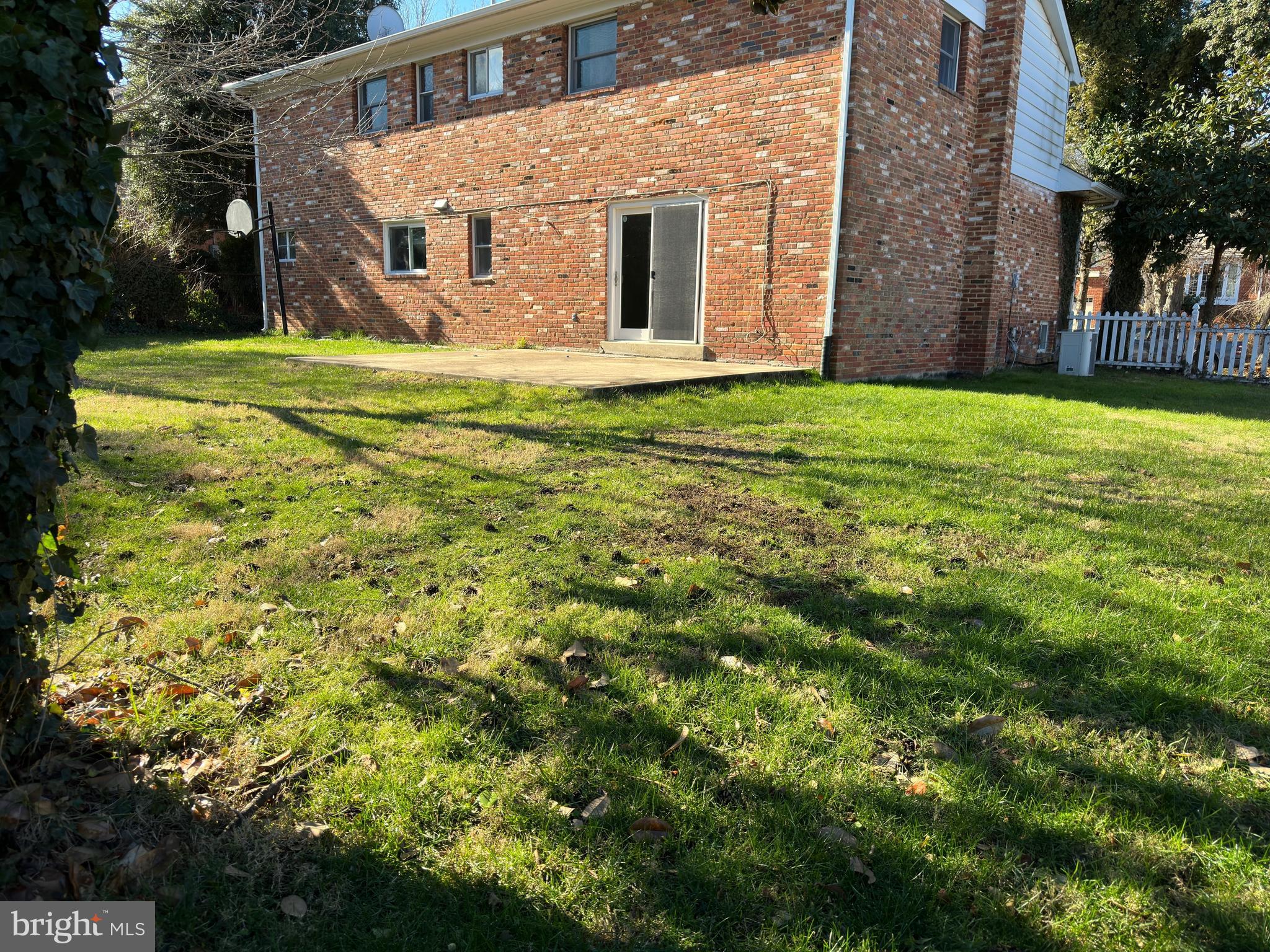 BRADMOOR - Residential Lease