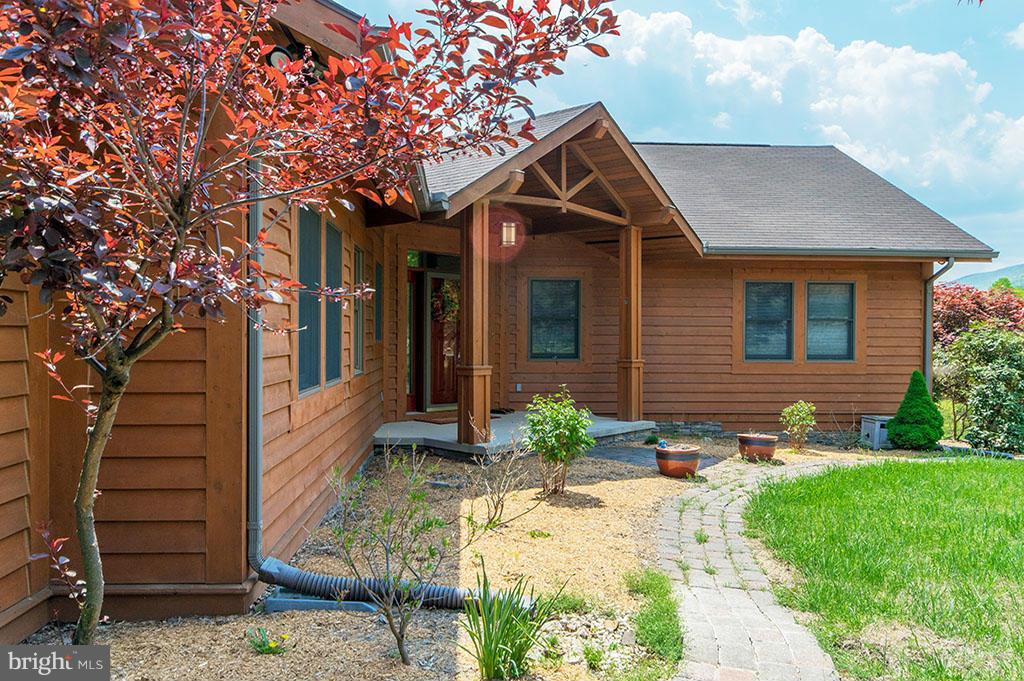 CACAPON EAST - Residential