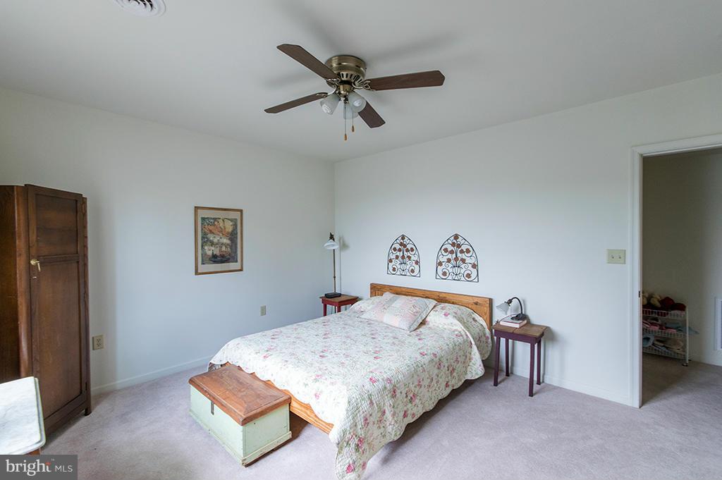 CACAPON EAST - Residential