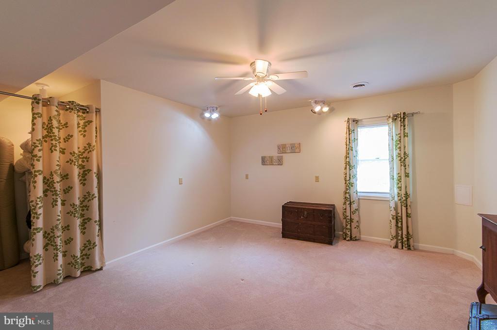 CACAPON EAST - Residential