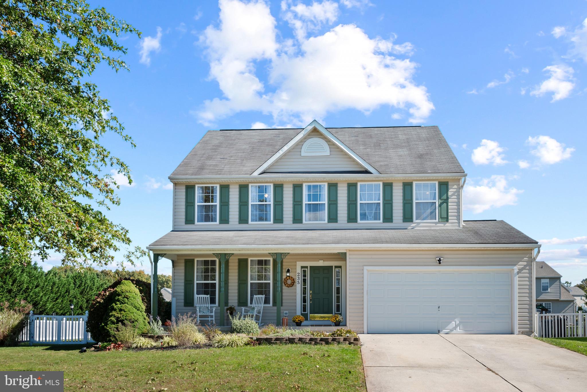 MEADOWBROOK - Residential