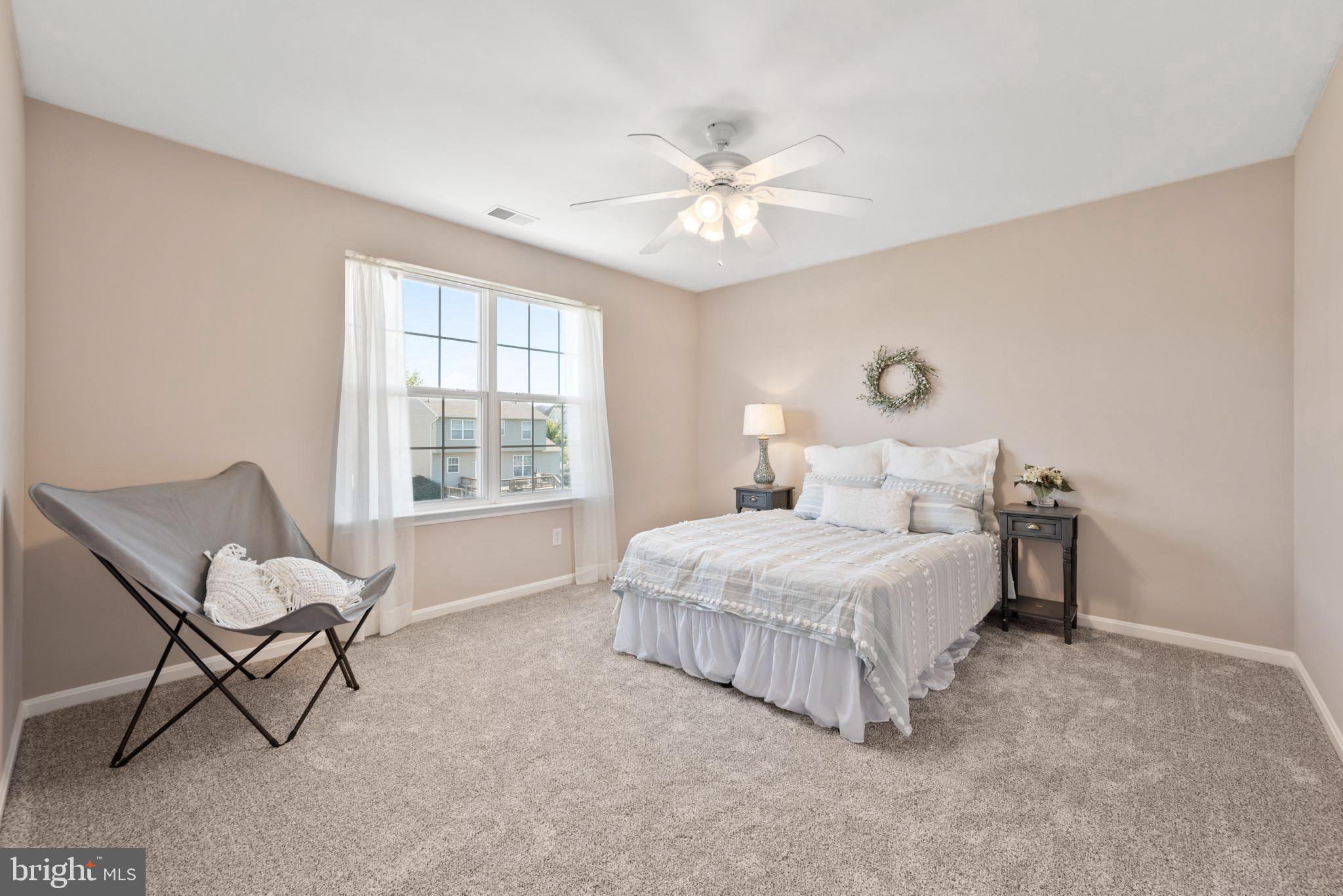 MEADOWBROOK - Residential