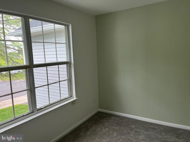 COUNTRY BEND - Residential Lease