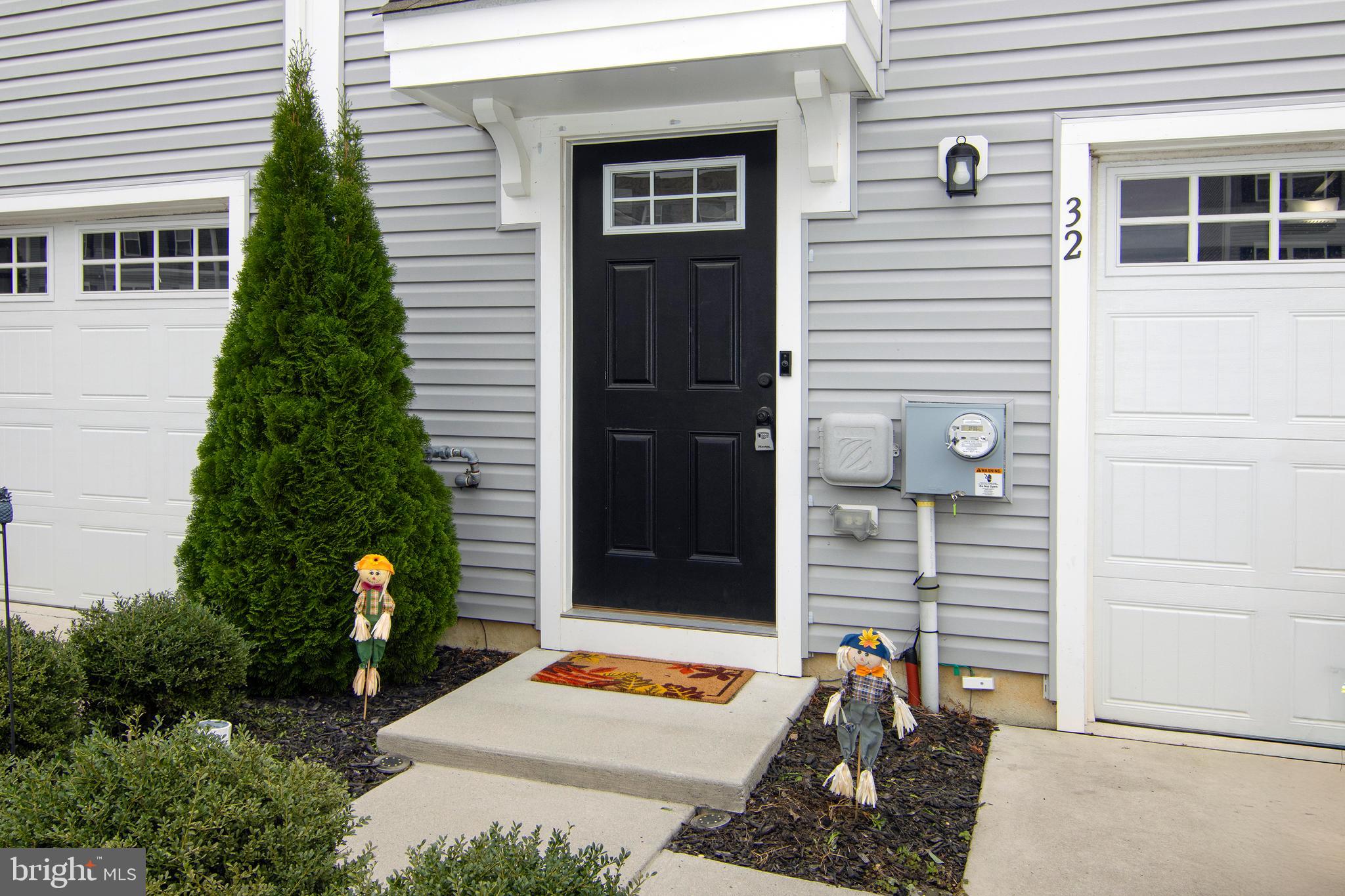 32 BURR STREET