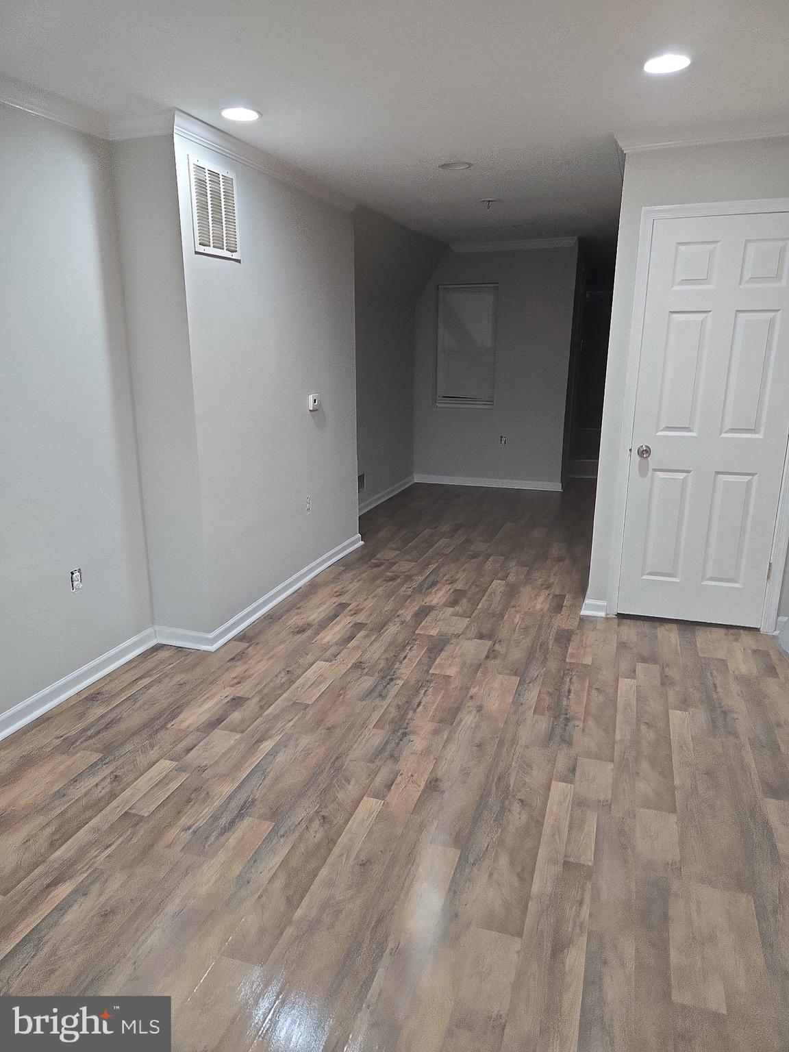 JOHNSTON SQUARE - Residential Lease