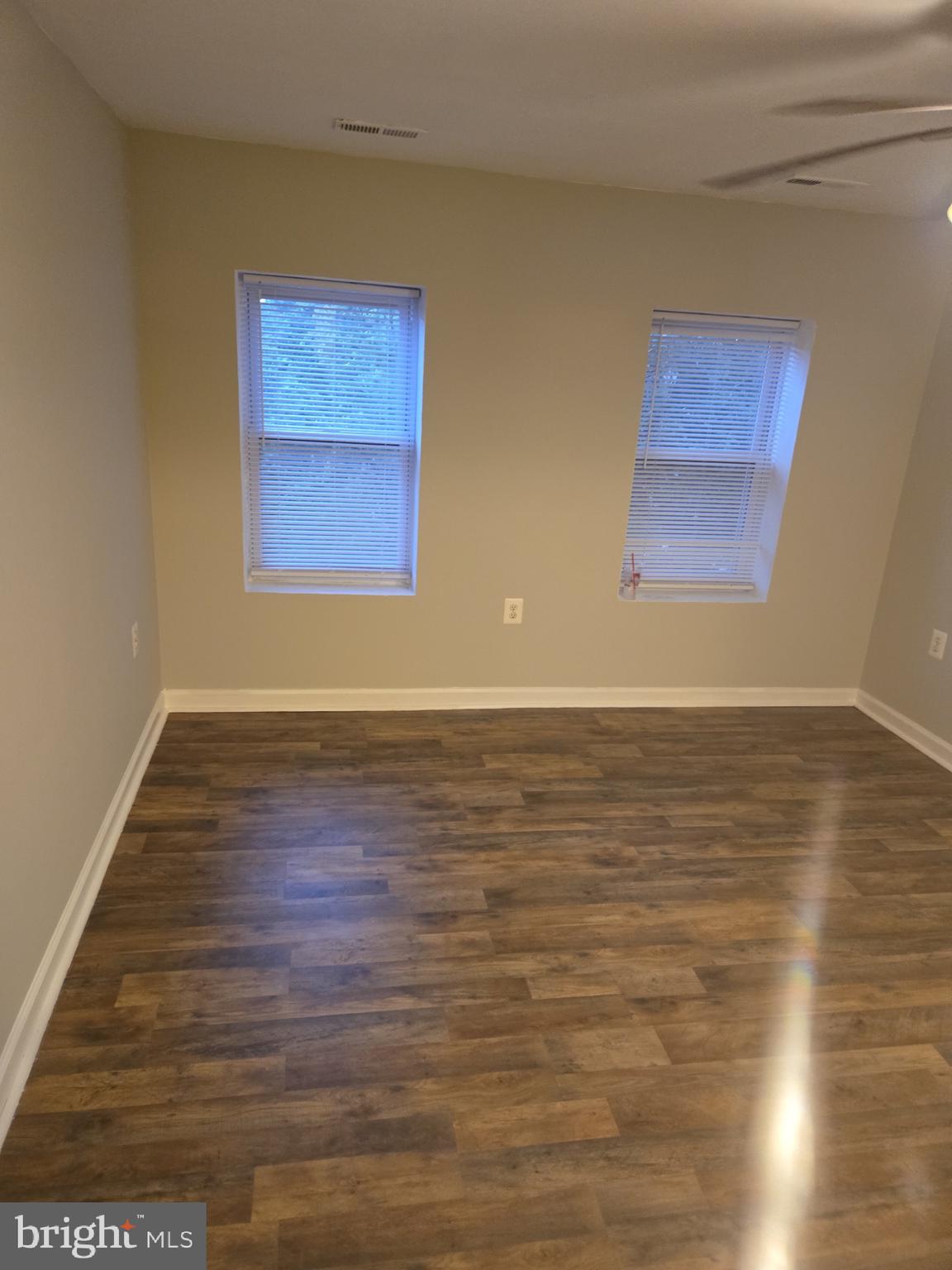 JOHNSTON SQUARE - Residential Lease