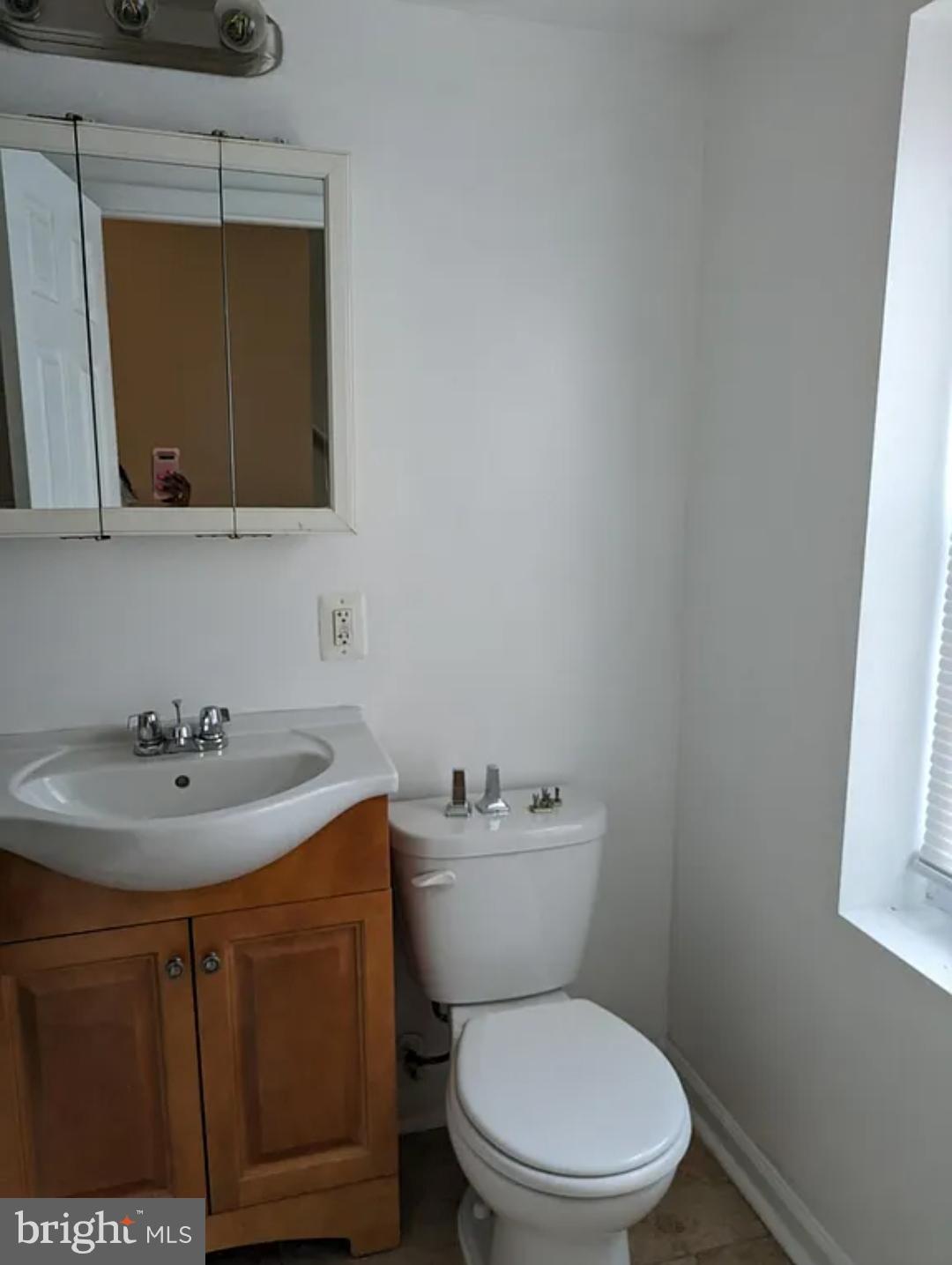 JOHNSTON SQUARE - Residential Lease
