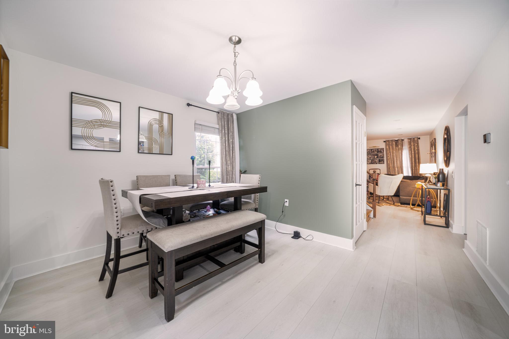 ENFIELD CHASE PLAT TWO - Residential