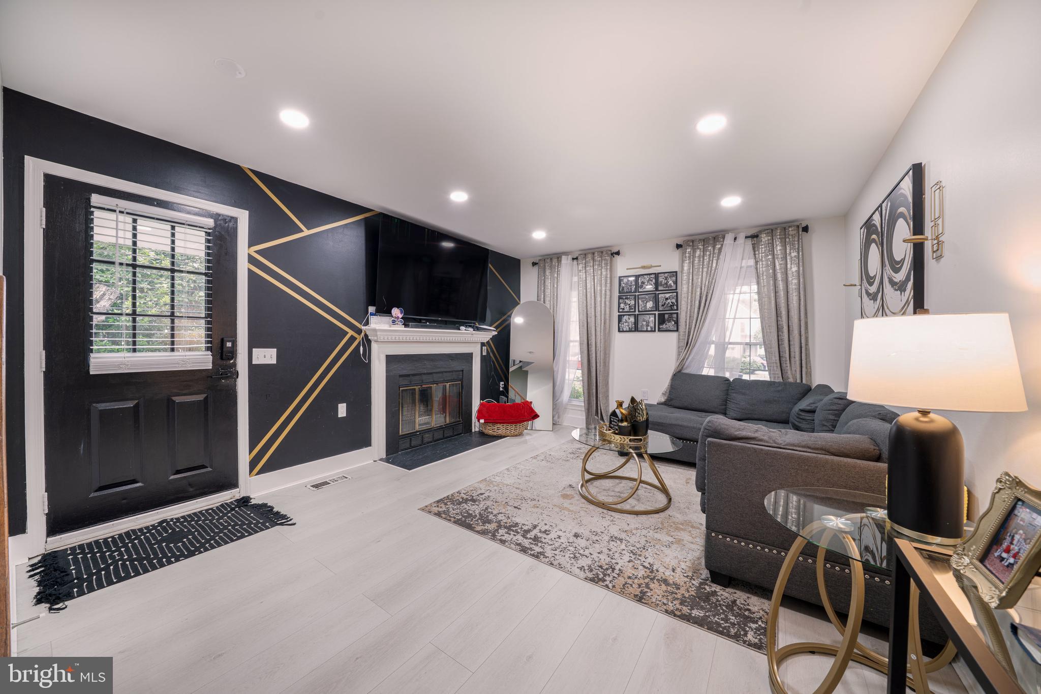 ENFIELD CHASE PLAT TWO - Residential