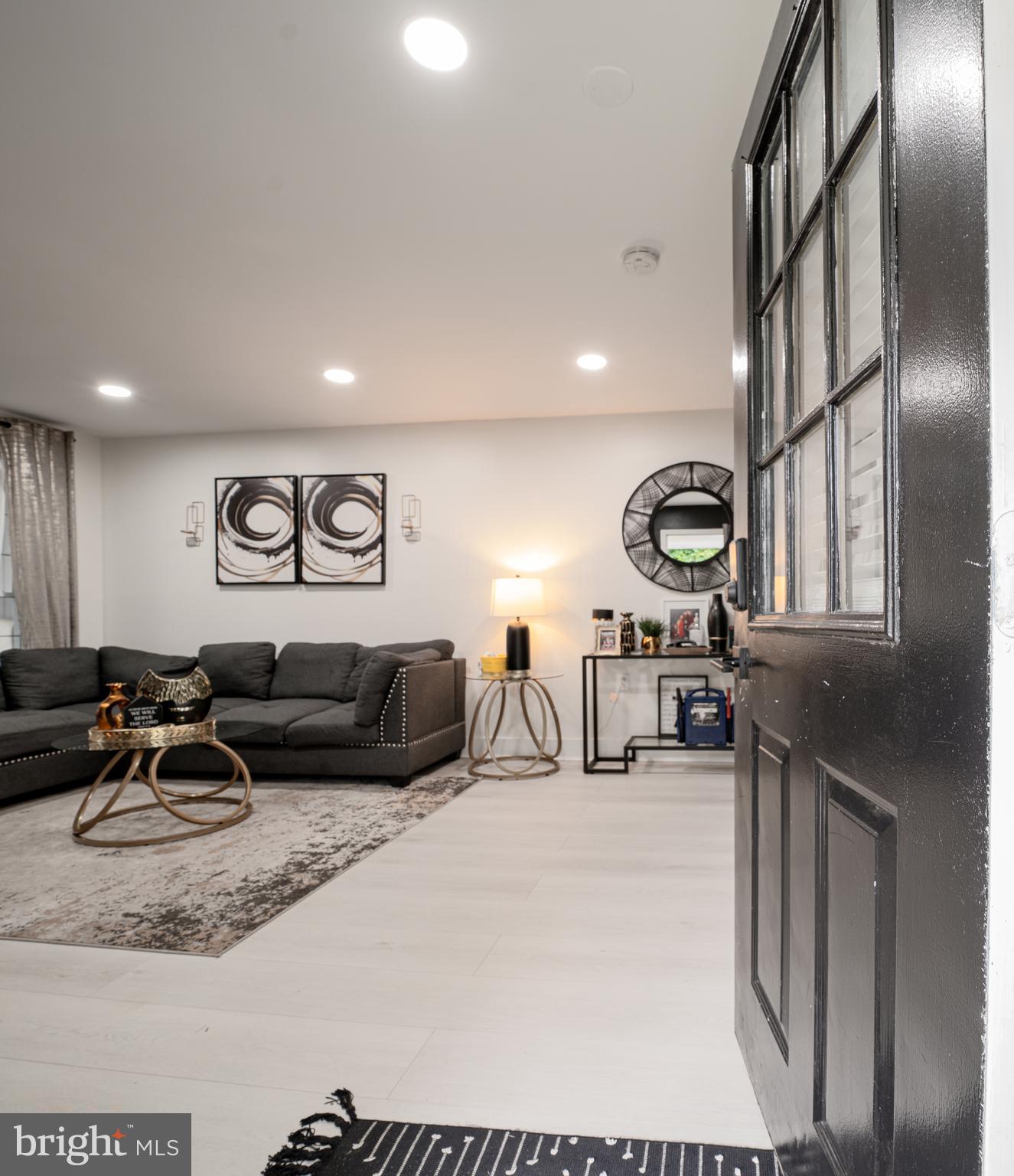 ENFIELD CHASE PLAT TWO - Residential