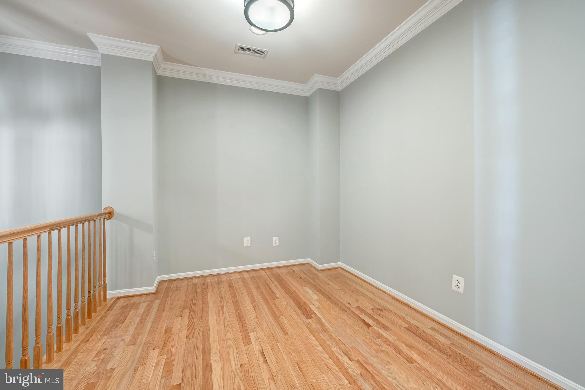 LANSDOWNE ON THE POTOMAC - Residential