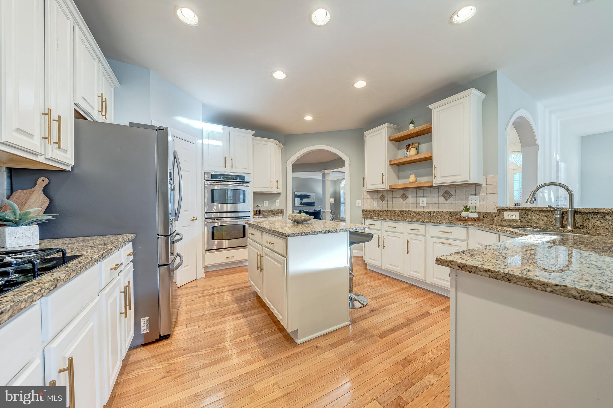 LANSDOWNE ON THE POTOMAC - Residential