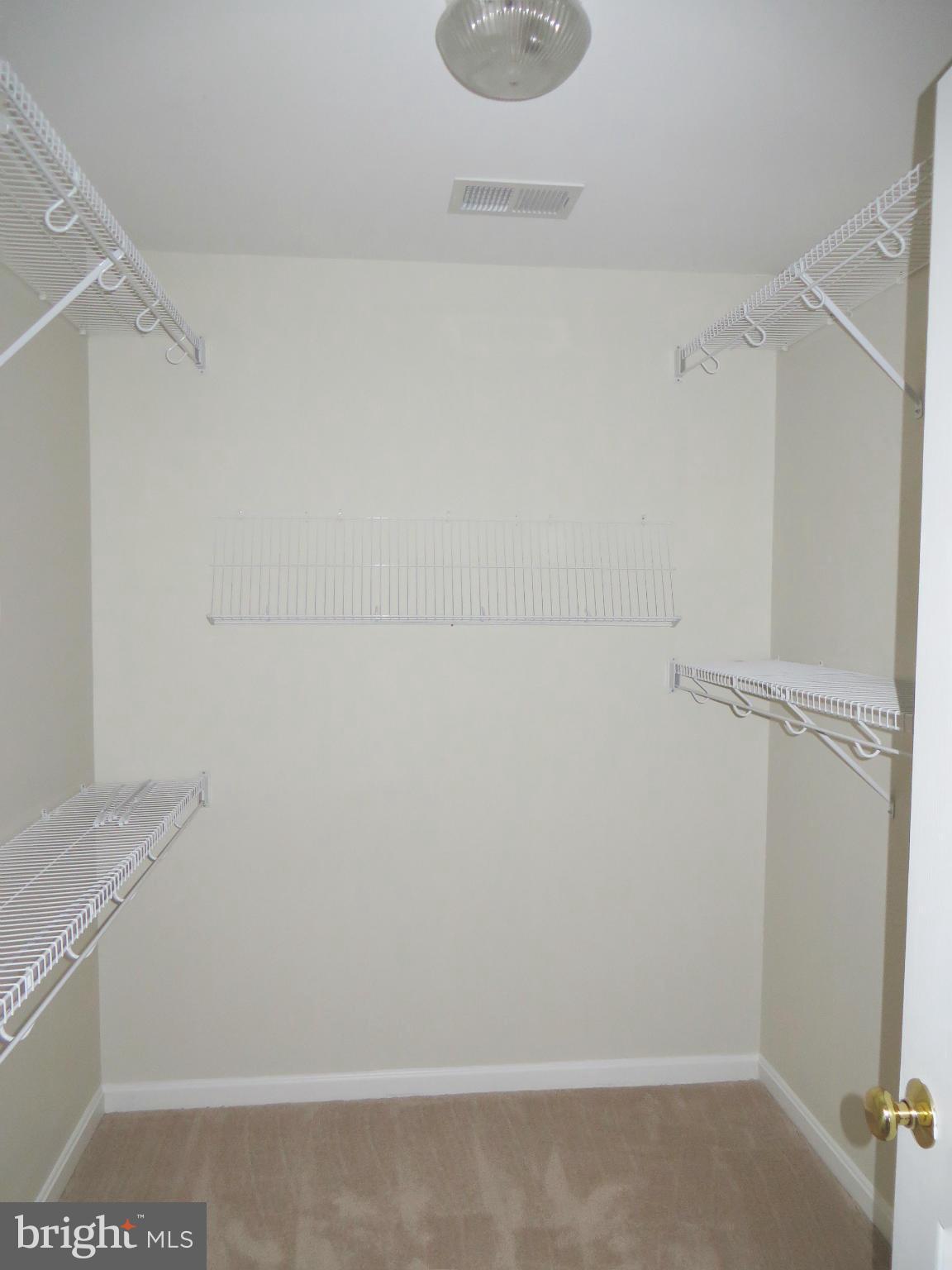 PRIMROSE PARK - Residential Lease