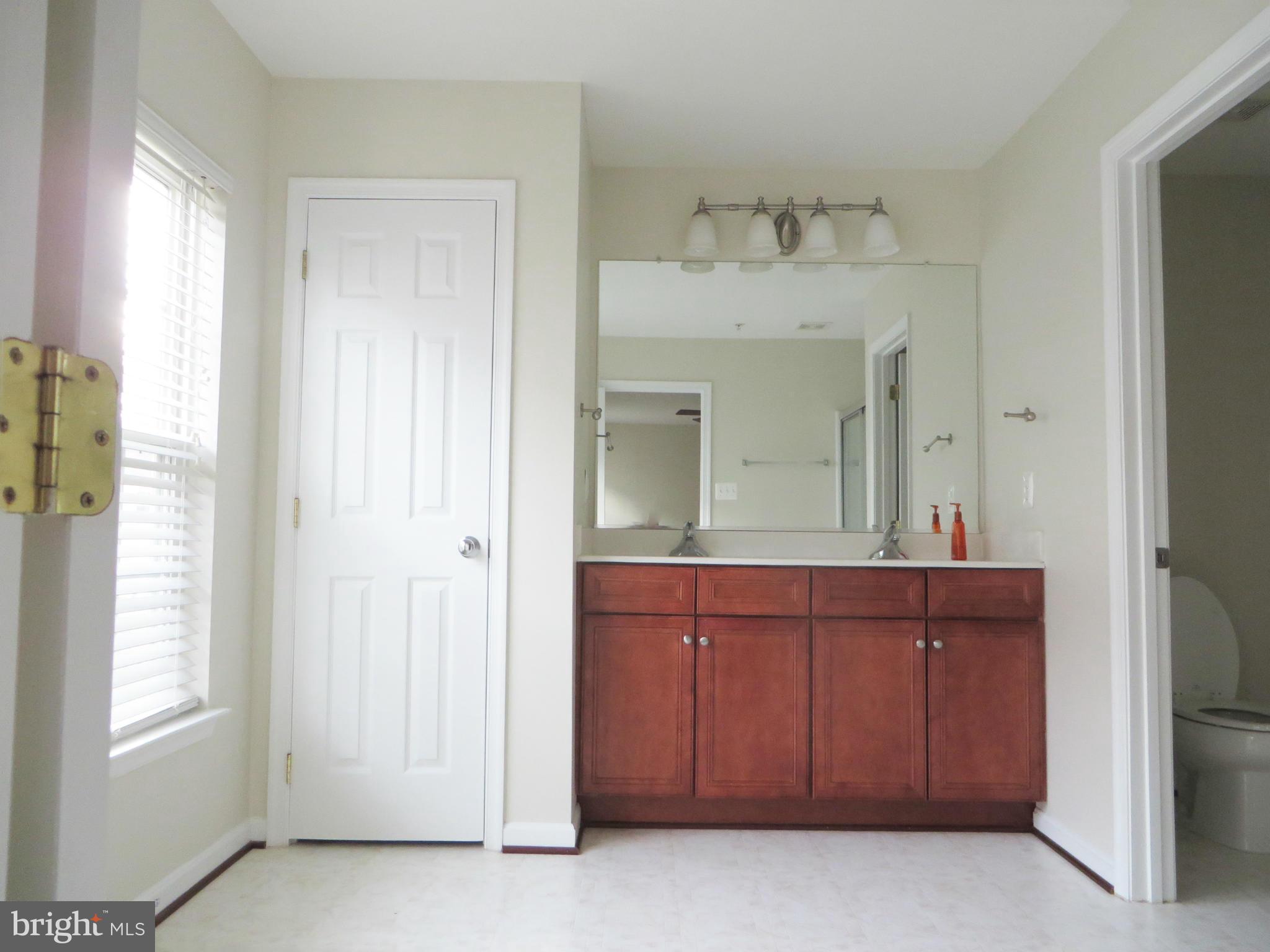 PRIMROSE PARK - Residential Lease