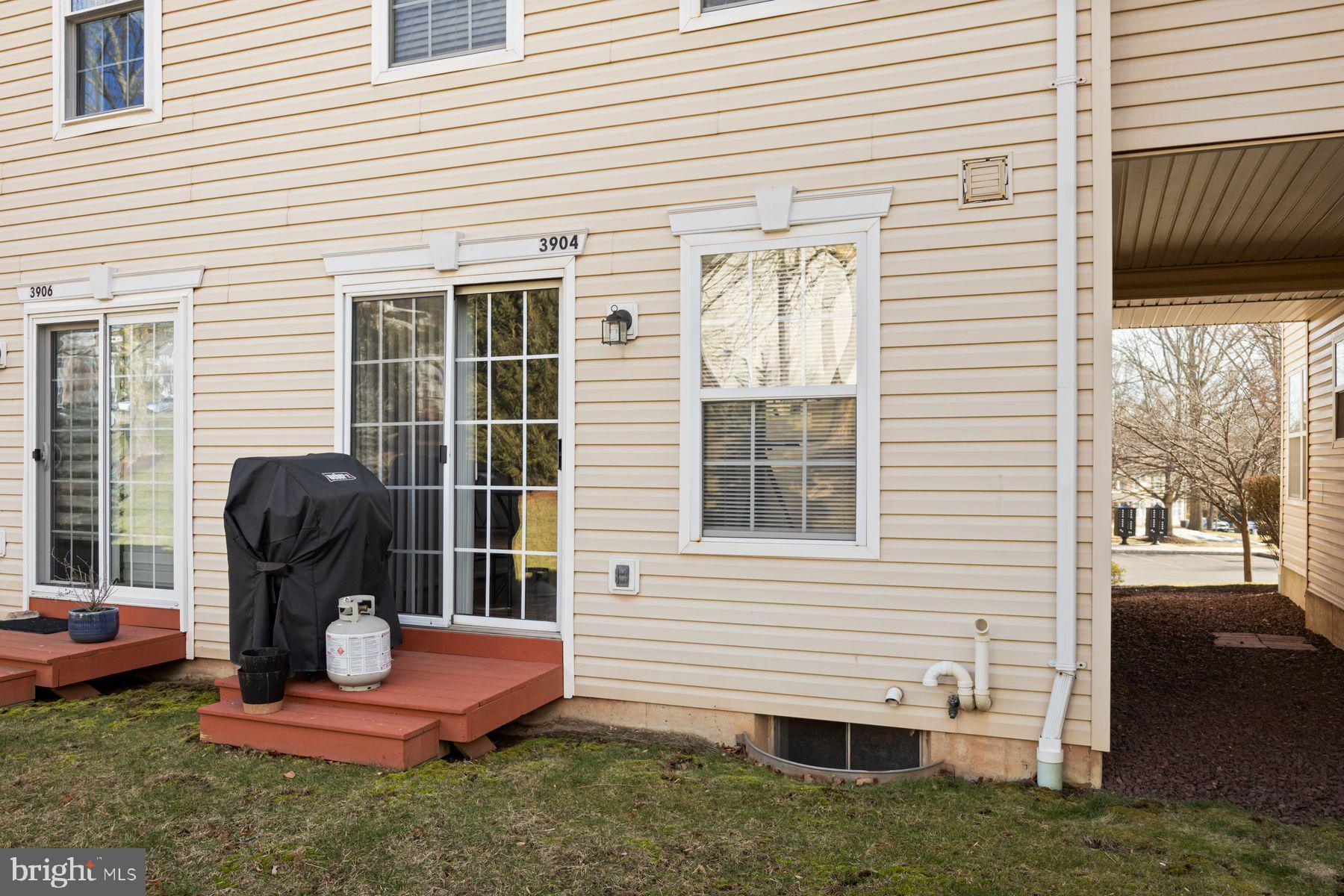 PATRIOTS RIDGE - Residential