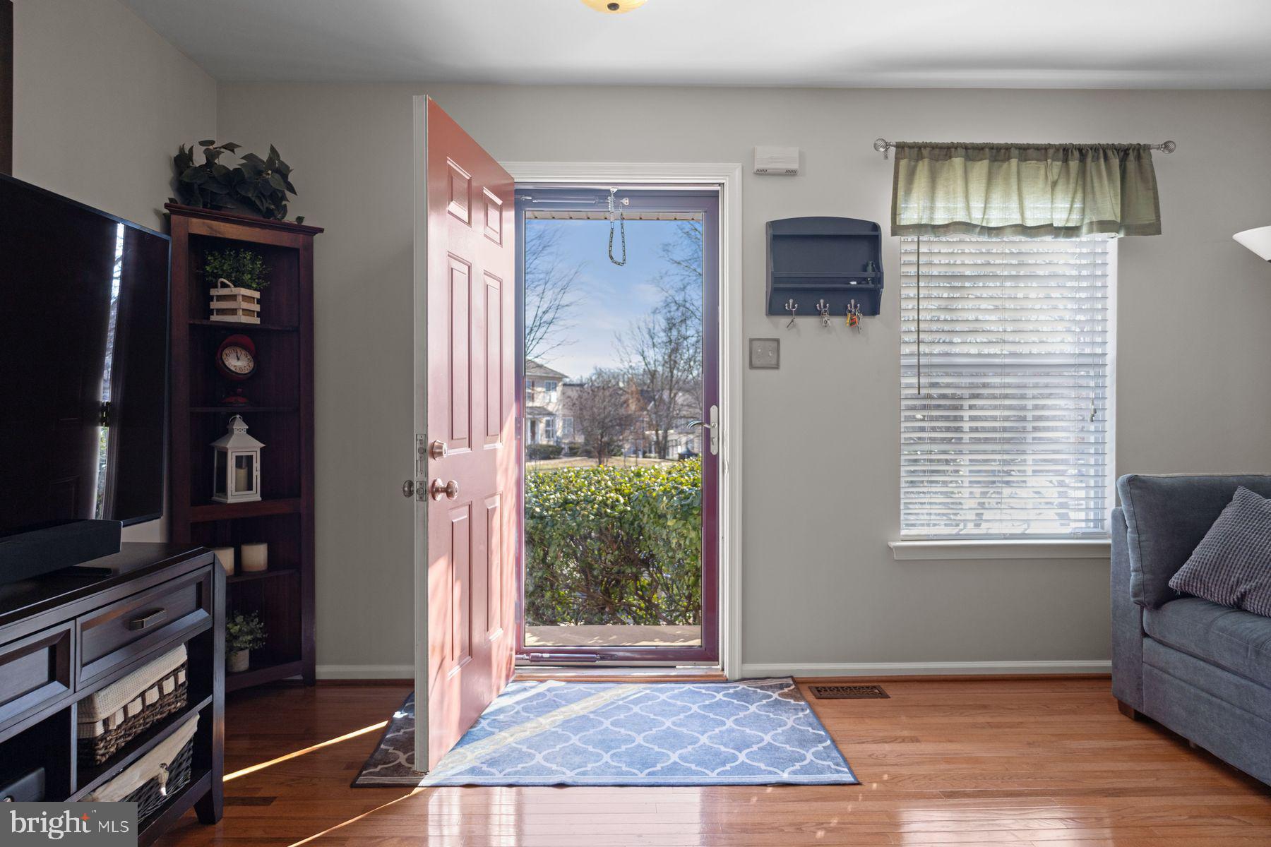 3904 CAPTAIN MOLLY CIRCLE