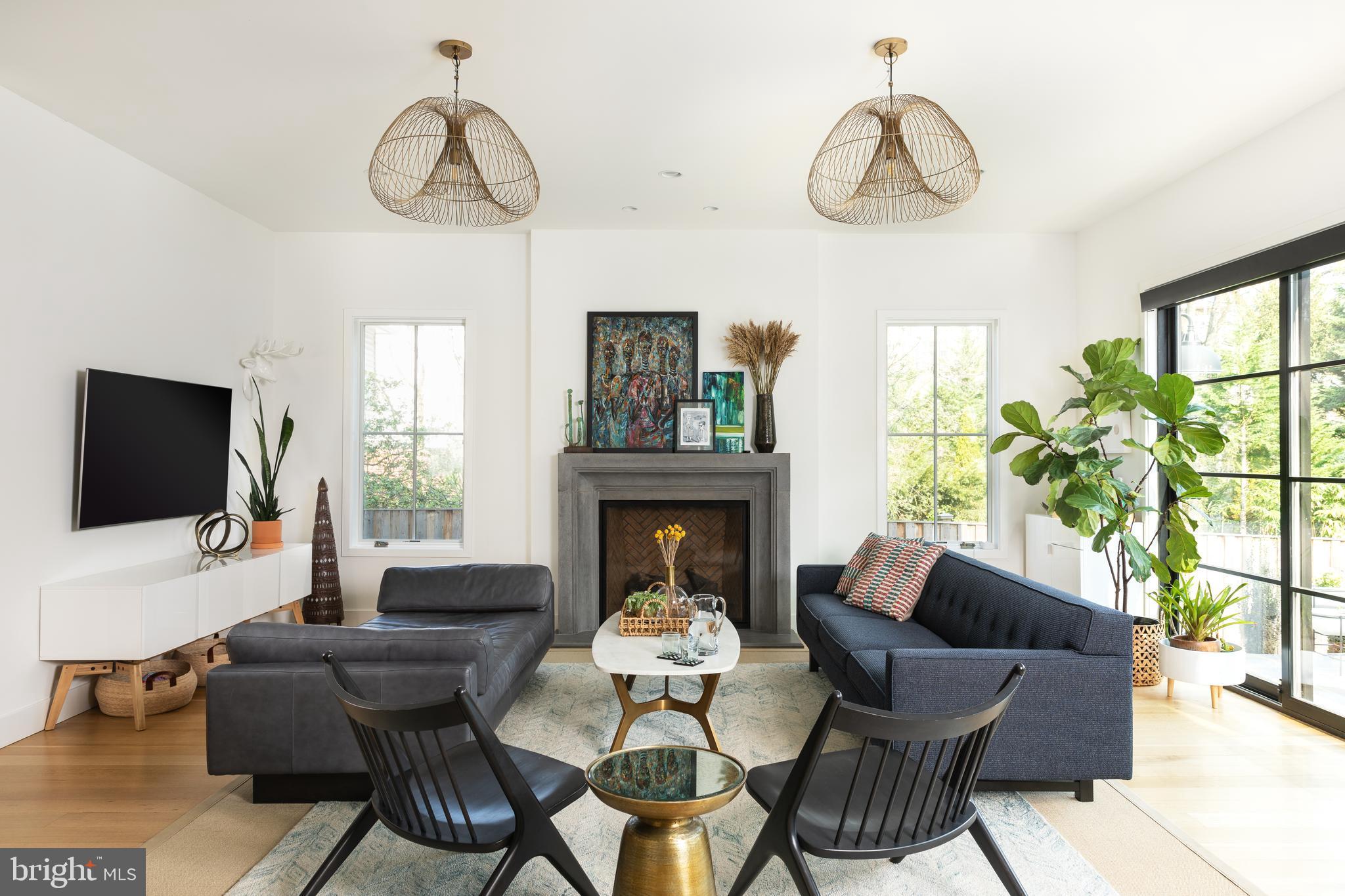 DRUMMOND - Residential Lease