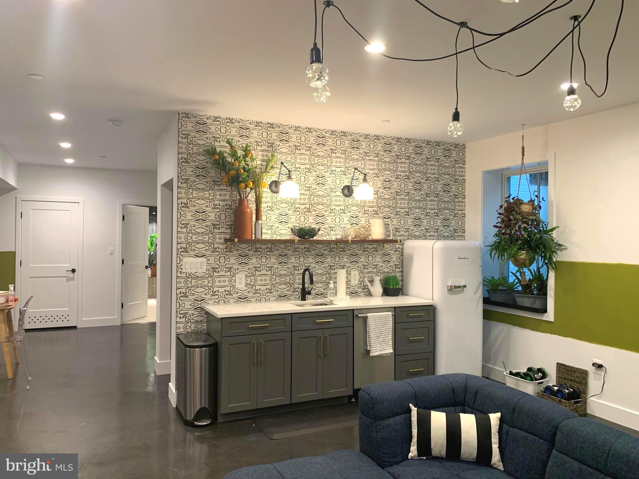 DRUMMOND - Residential Lease