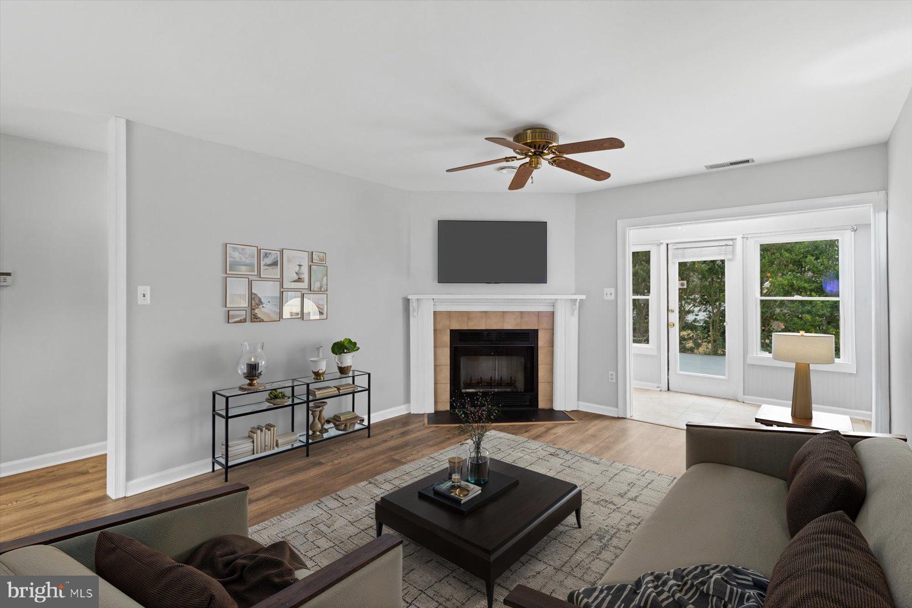 SPRING CHASE - Residential