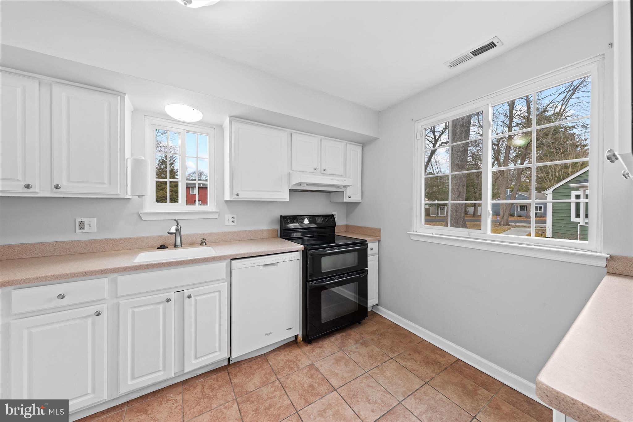 SPRING CHASE - Residential