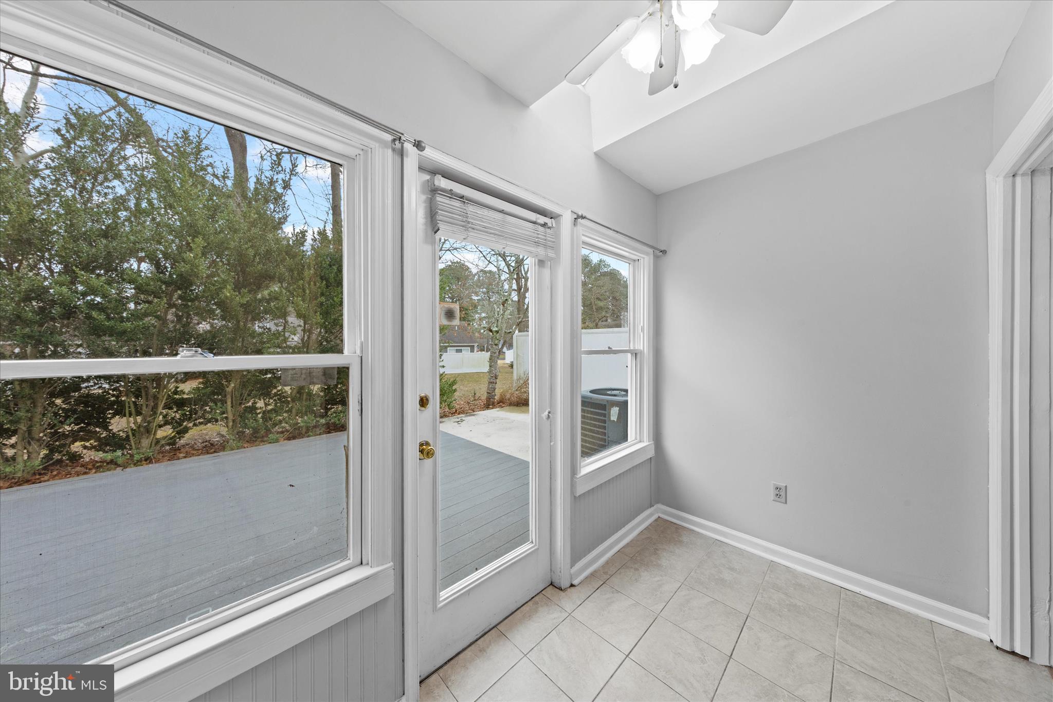 SPRING CHASE - Residential