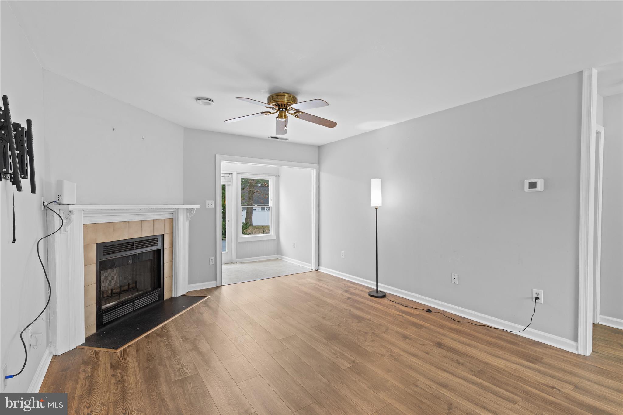 SPRING CHASE - Residential