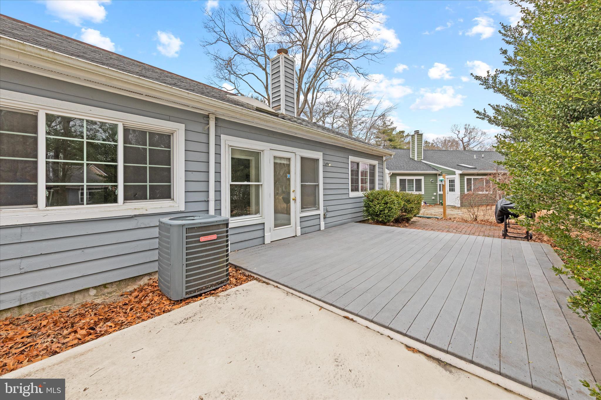 SPRING CHASE - Residential