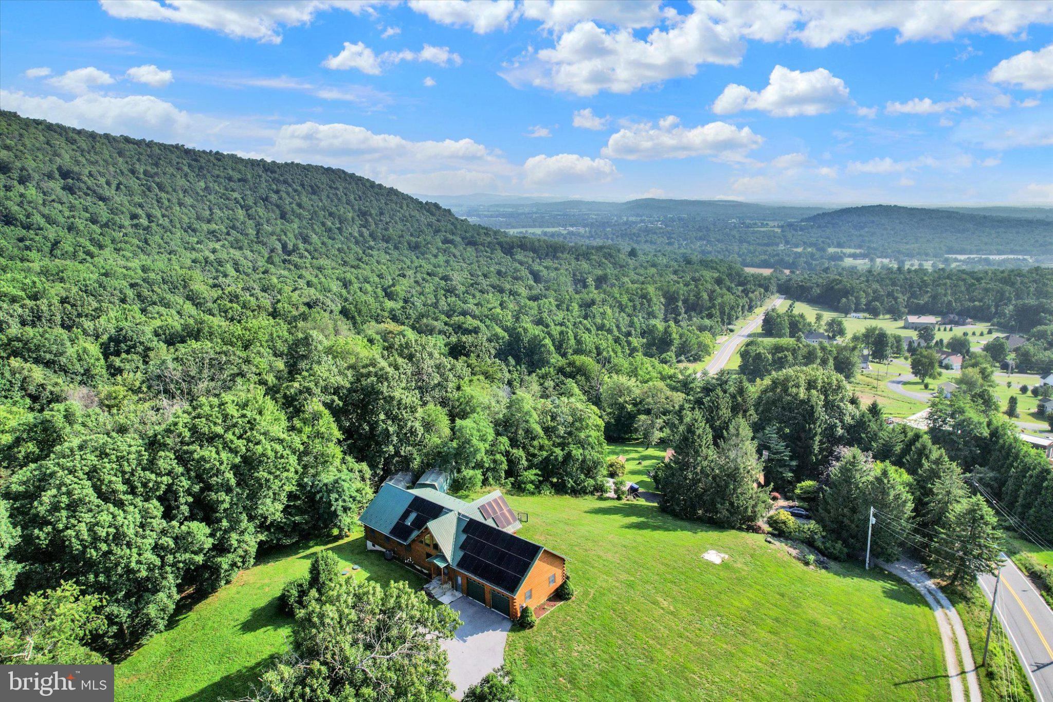 835 JACKS MOUNTAIN ROAD