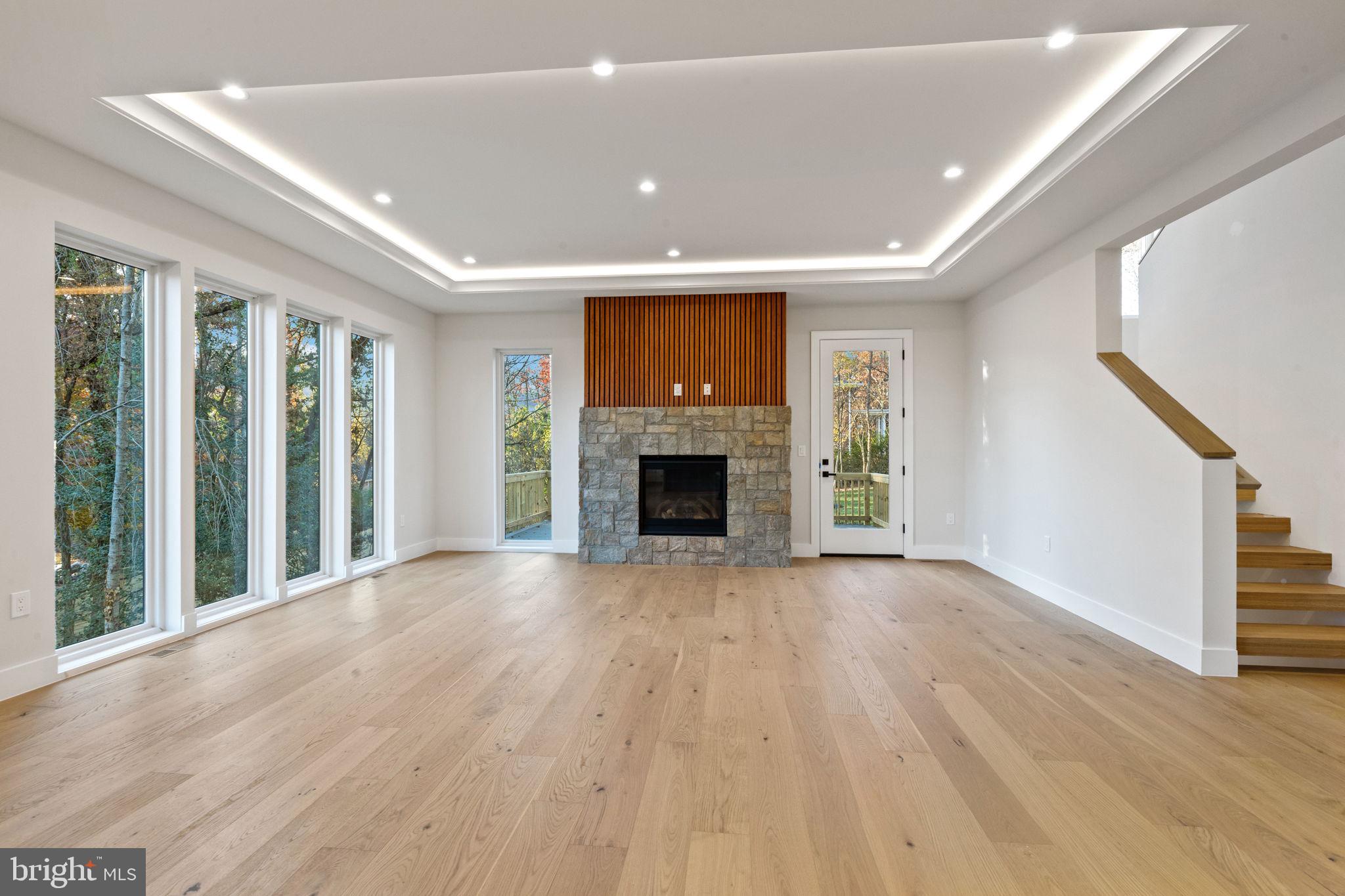 WOODS OF ILDA - Residential