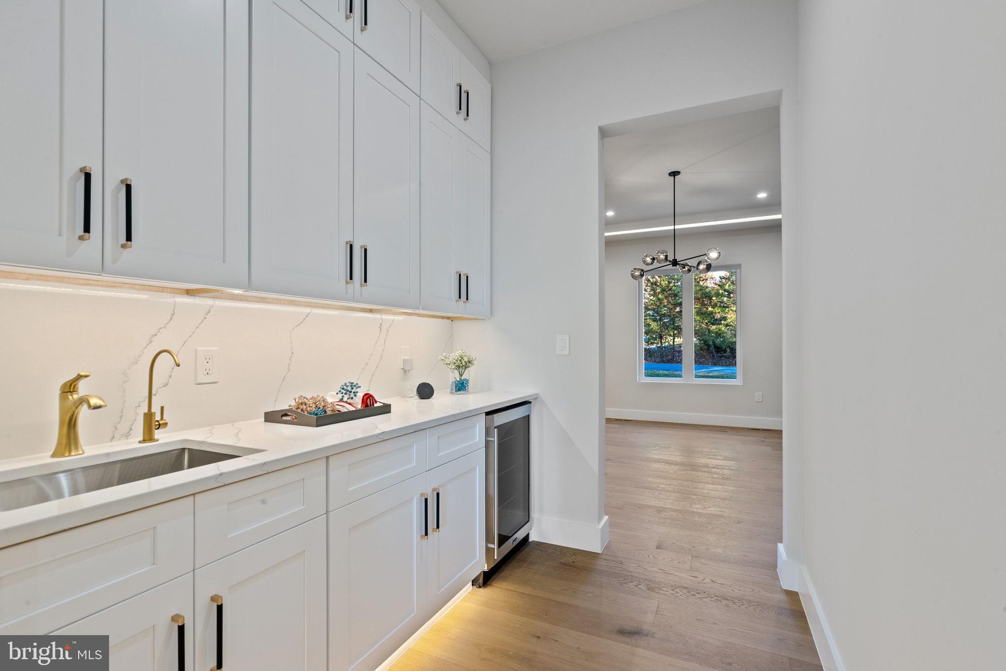 WOODS OF ILDA - Residential