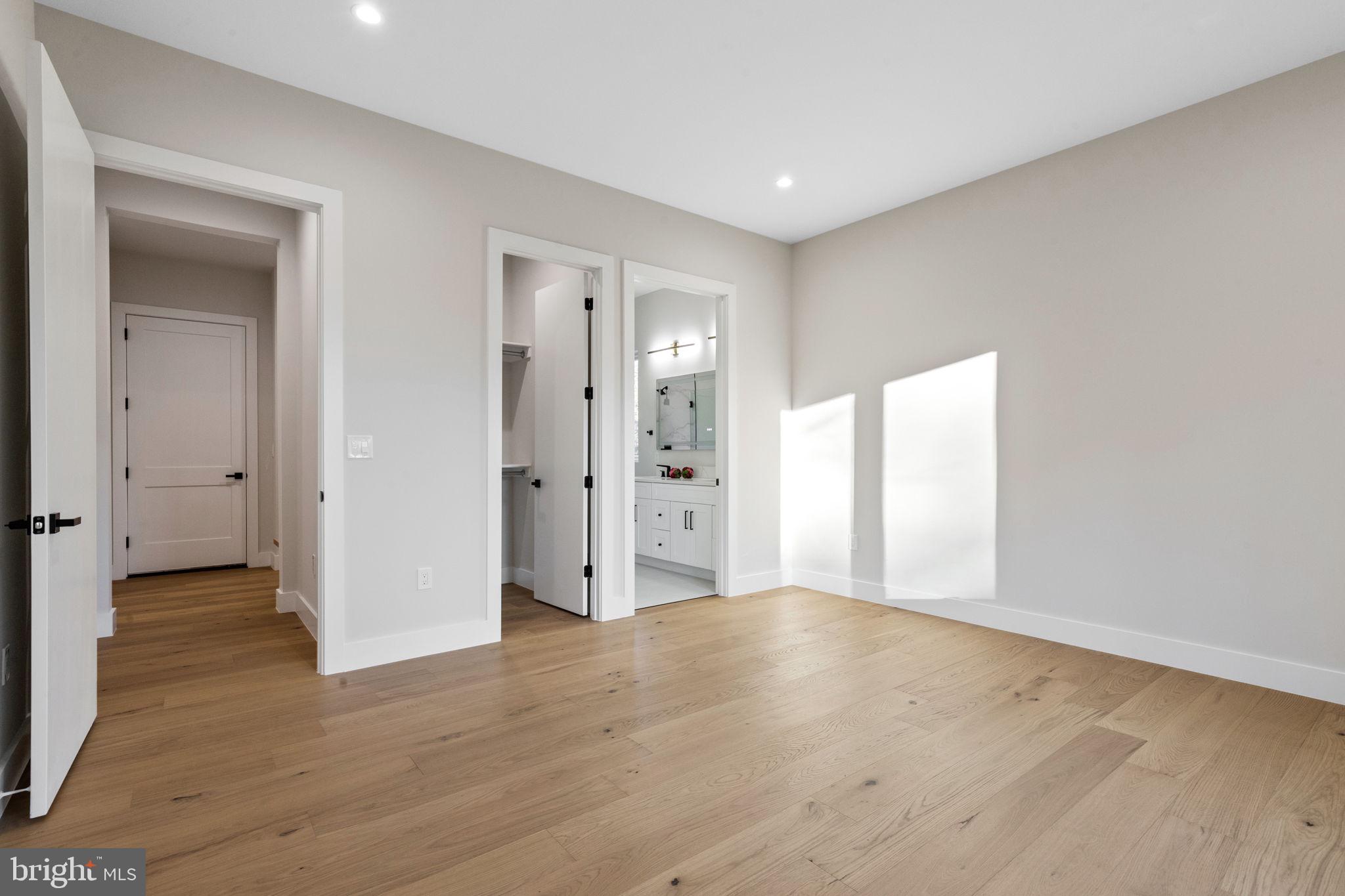 WOODS OF ILDA - Residential