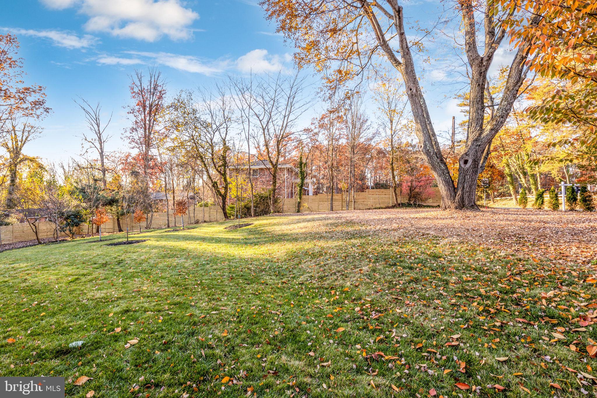 WOODS OF ILDA - Residential