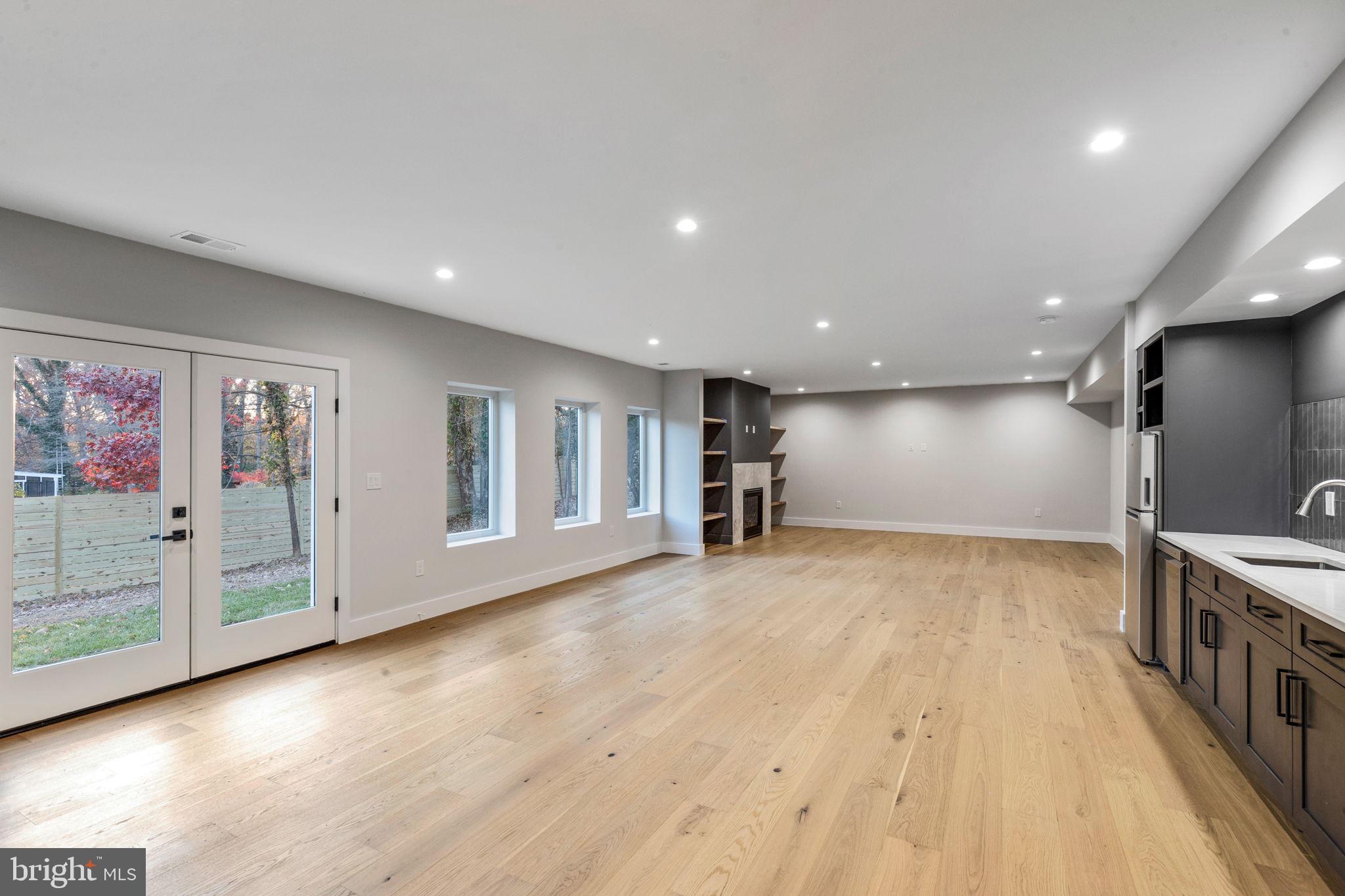 WOODS OF ILDA - Residential