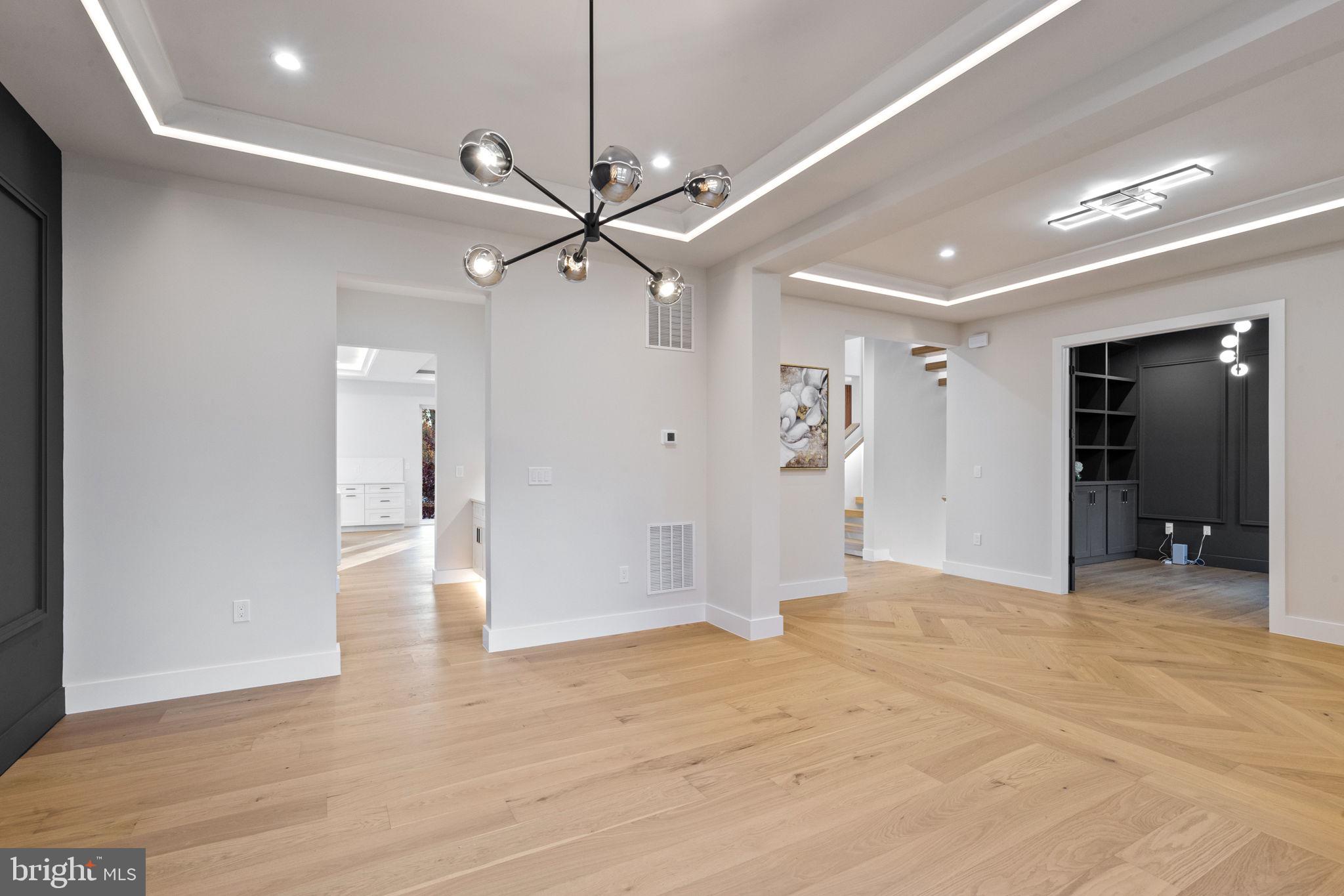 WOODS OF ILDA - Residential