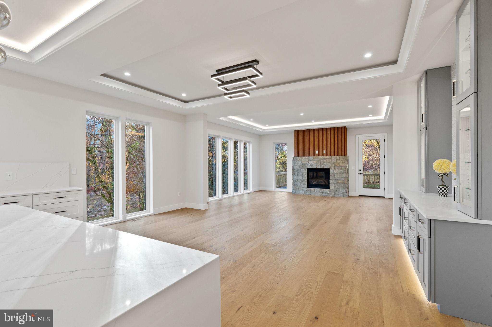 WOODS OF ILDA - Residential